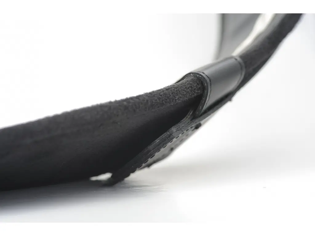 Righton Race Black.webp