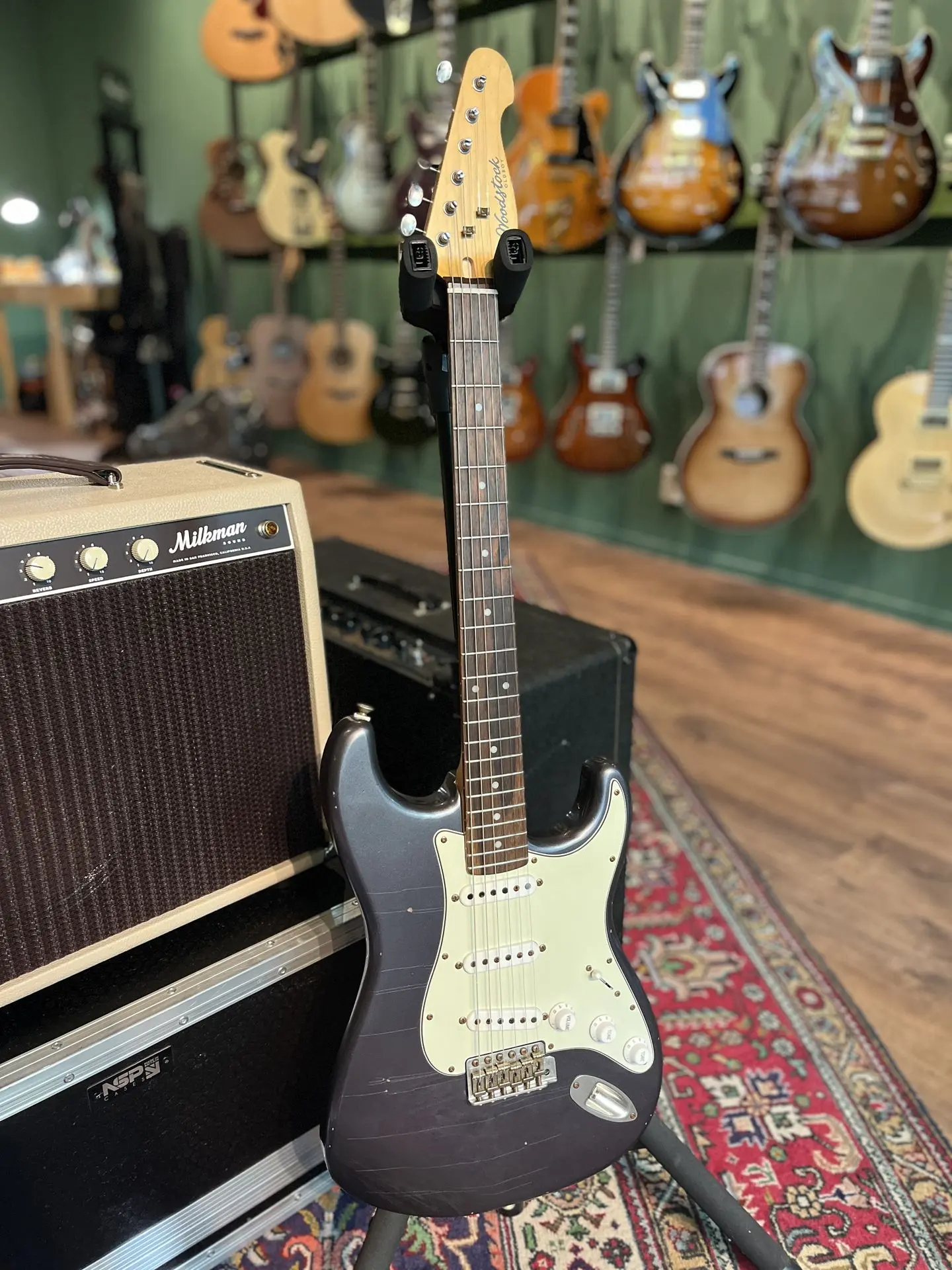 https://www.thestring.nl/web/image/product.image/1196/image_1920/