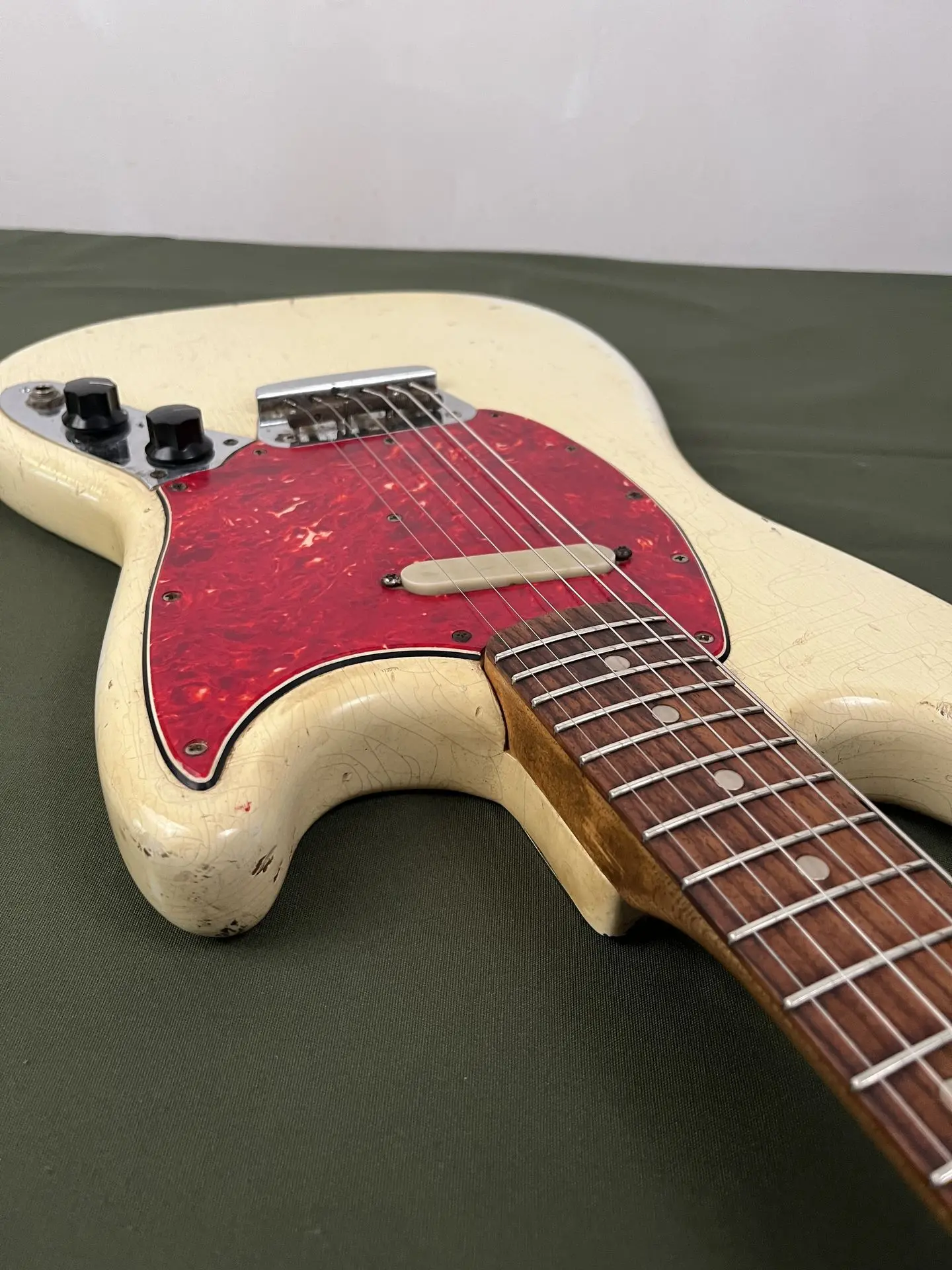 https://www.thestring.nl/web/image/product.image/1280/image_1920/