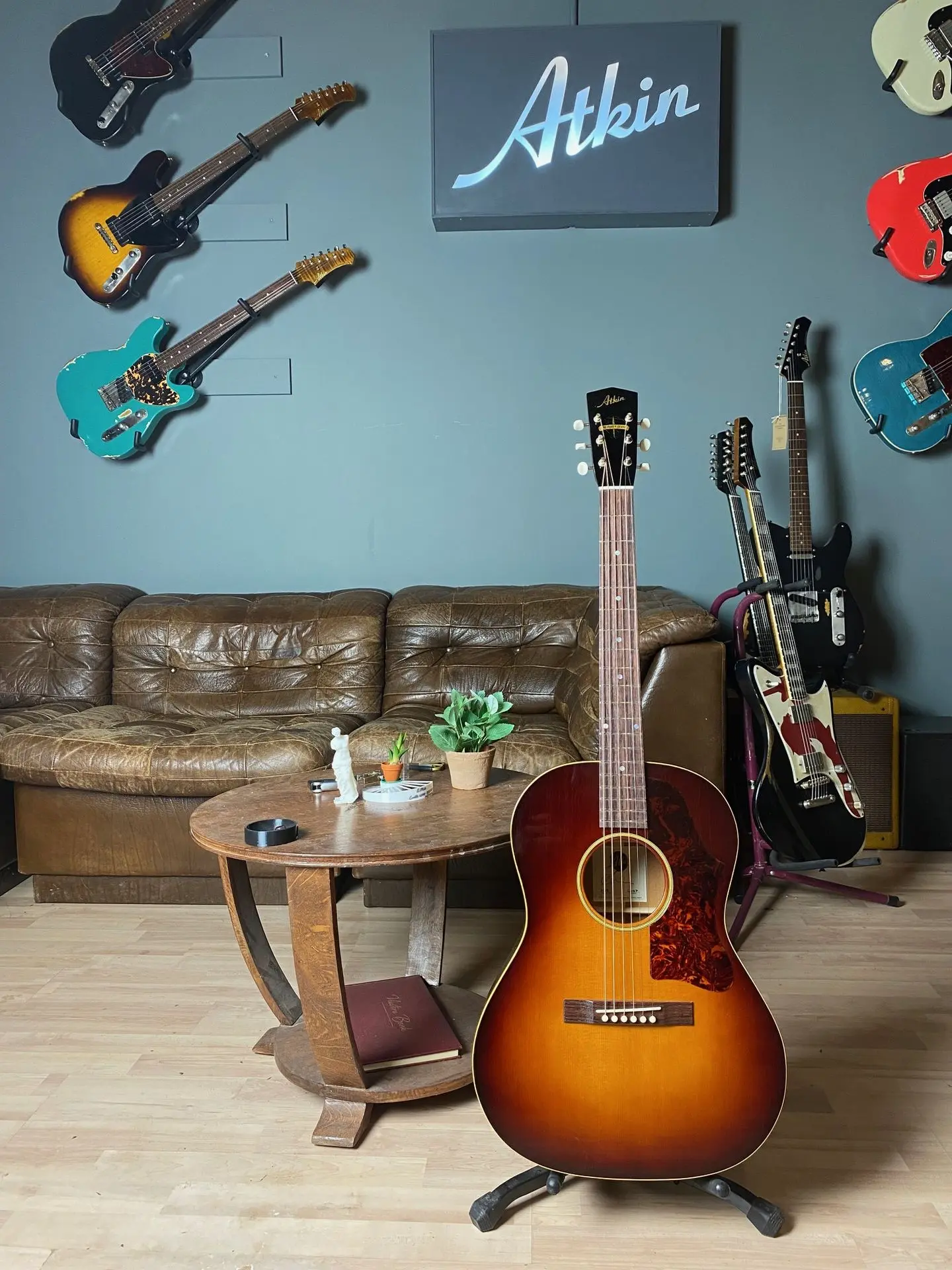 https://www.thestring.nl/web/image/product.image/131/image_1920/