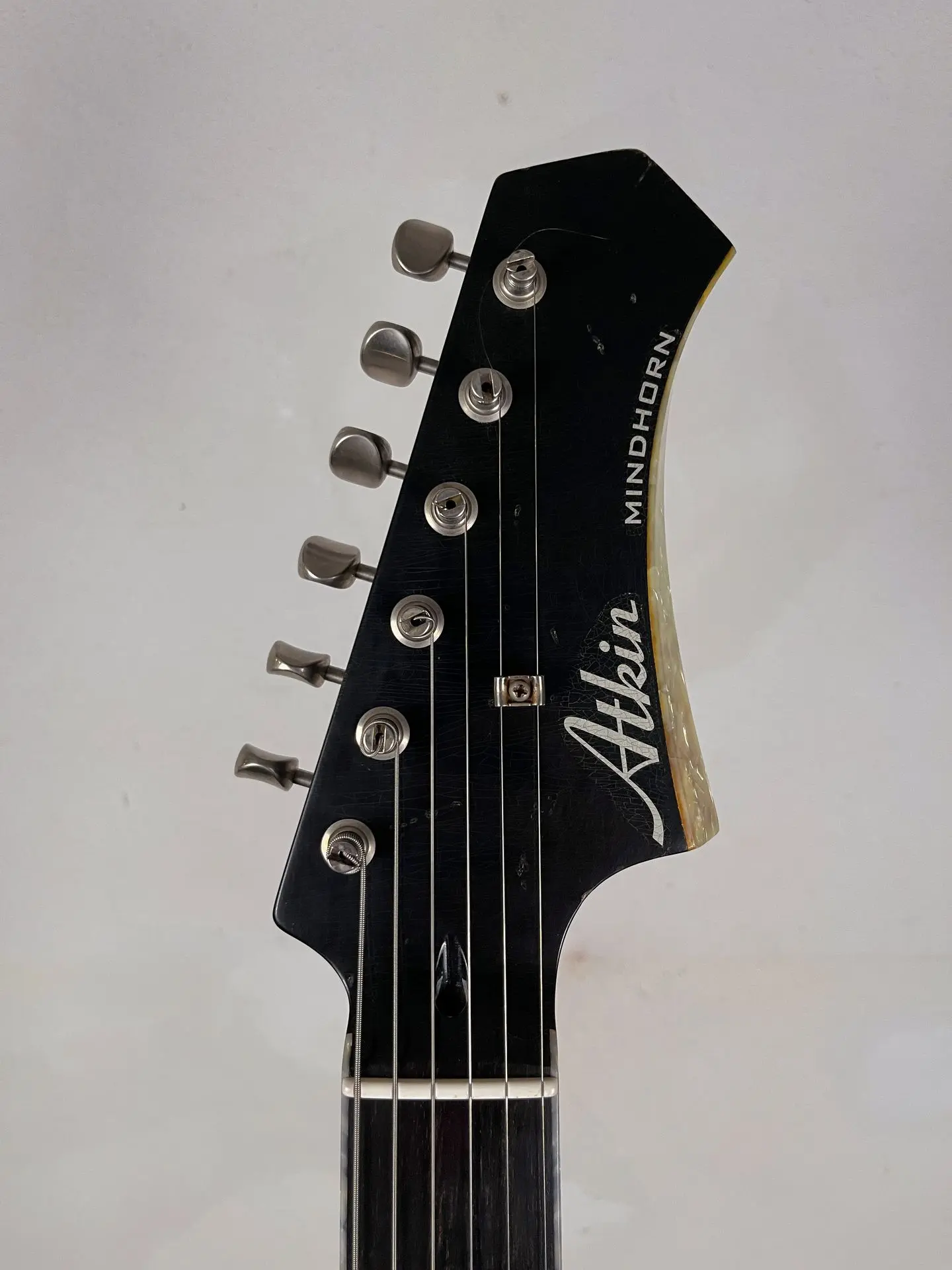 https://www.thestring.nl/web/image/product.image/1316/image_1920/