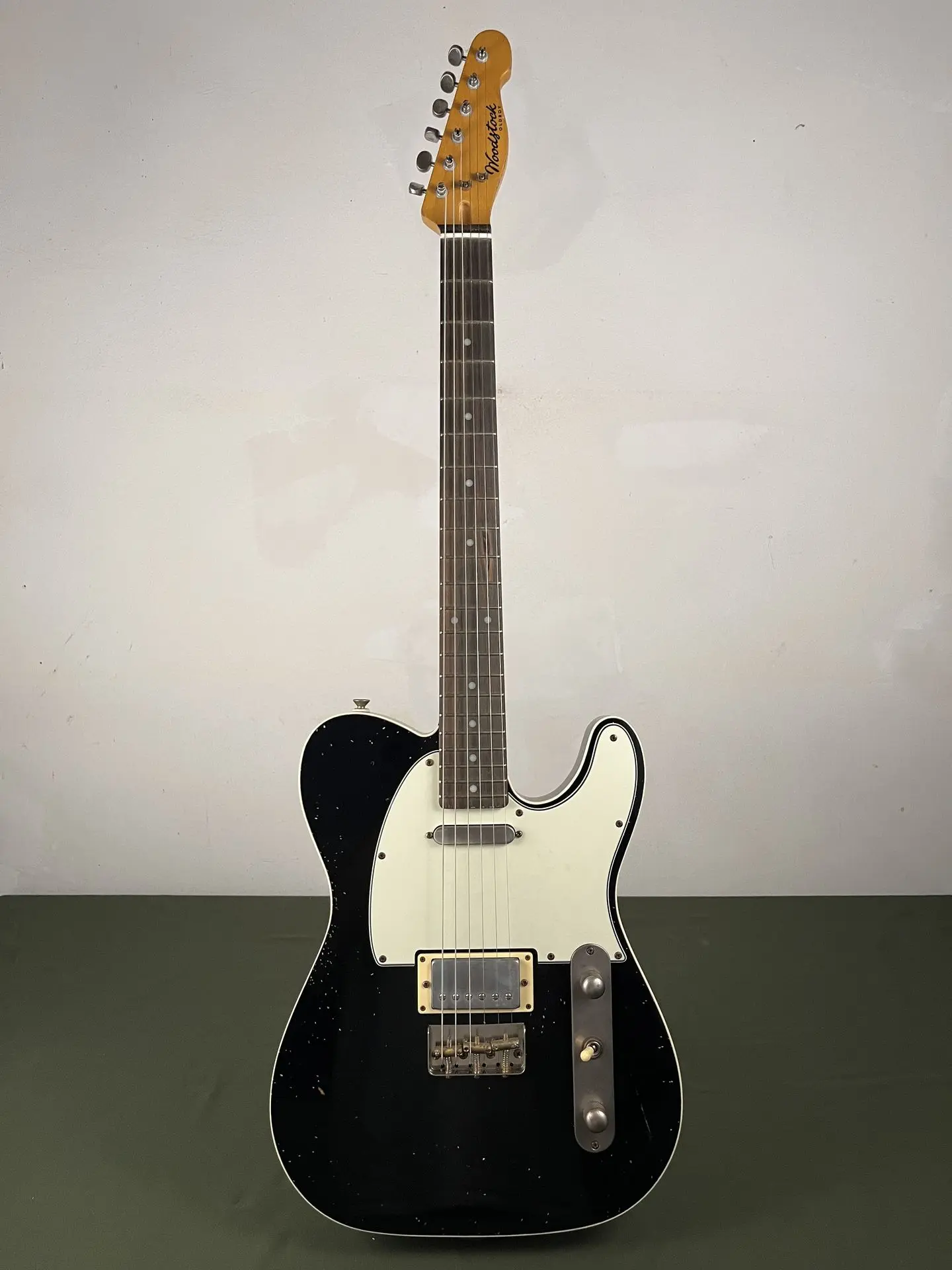 https://www.thestring.nl/web/image/product.image/1358/image_1920/