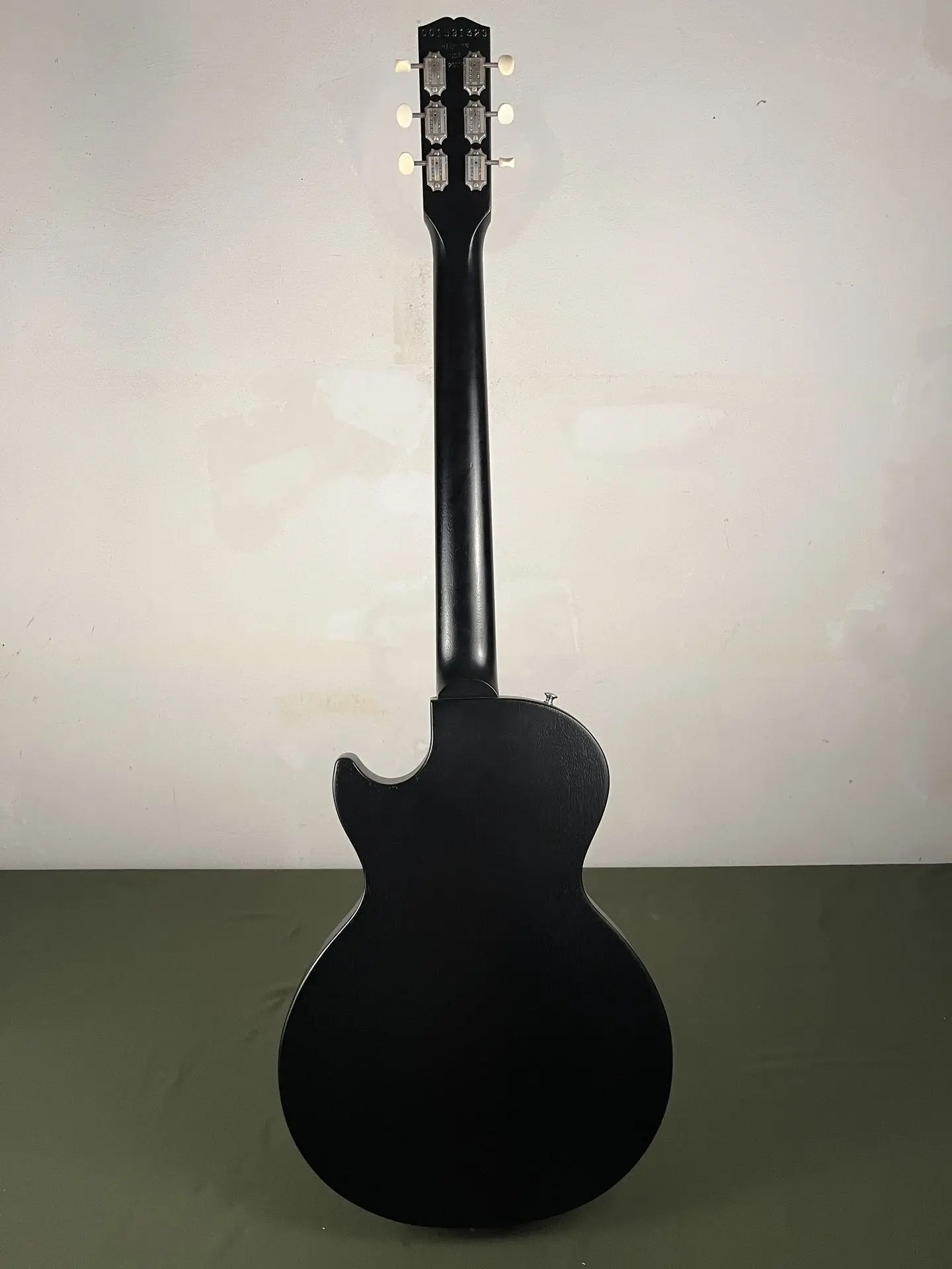 https://www.thestring.nl/web/image/product.image/1364/image_1920/