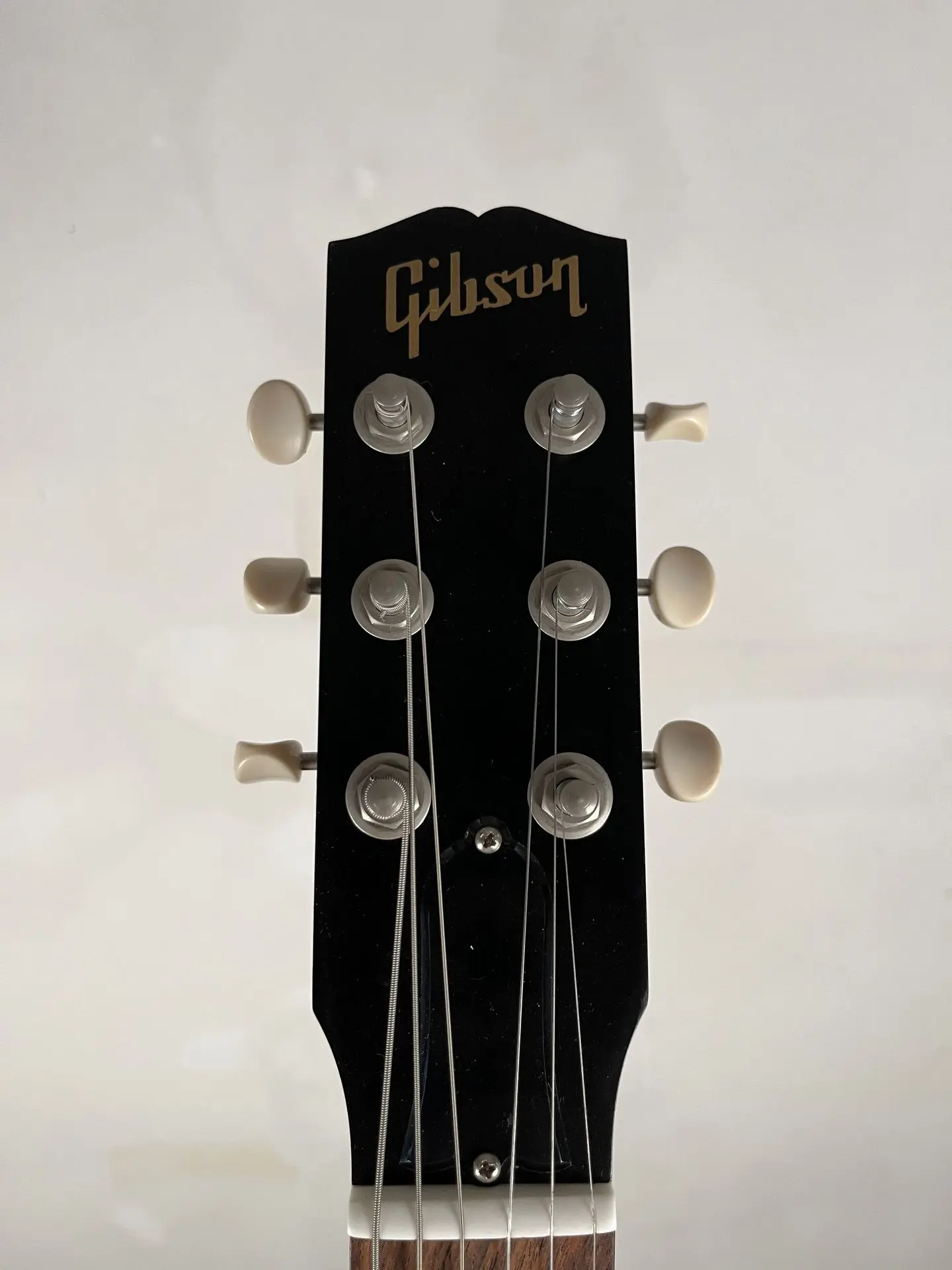 https://www.thestring.nl/web/image/product.image/1368/image_1920/