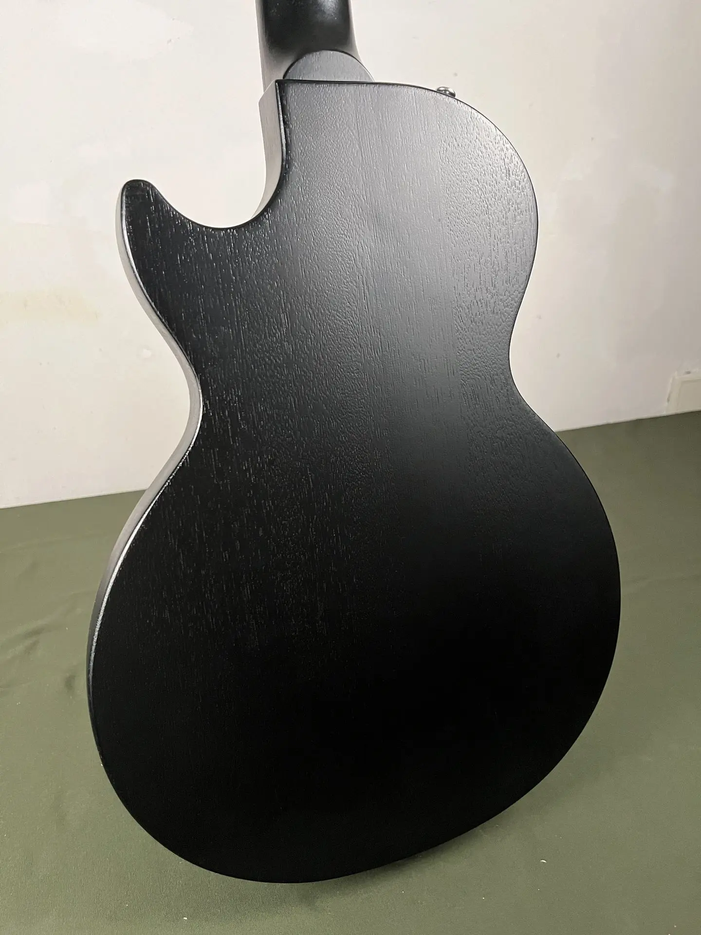 https://www.thestring.nl/web/image/product.image/1372/image_1920/