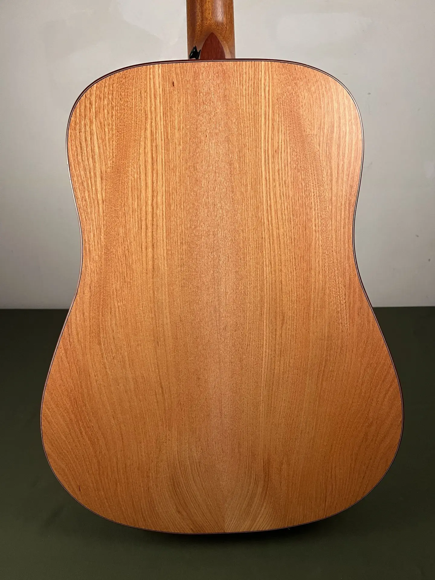 https://www.thestring.nl/web/image/product.image/1373/image_1920/