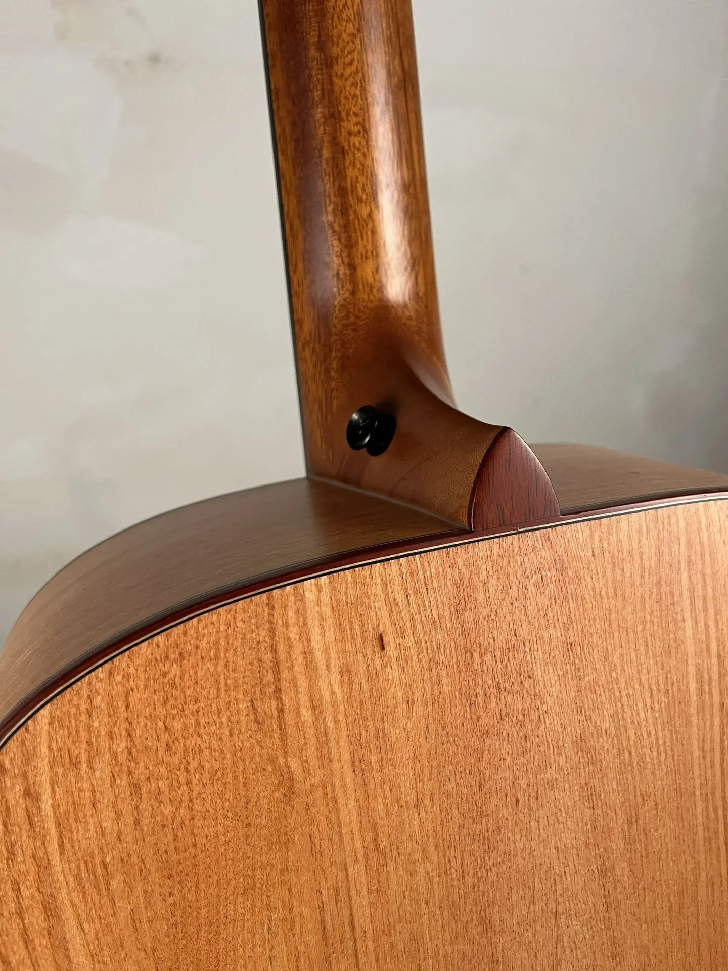 https://www.thestring.nl/web/image/product.image/1374/image_1920/