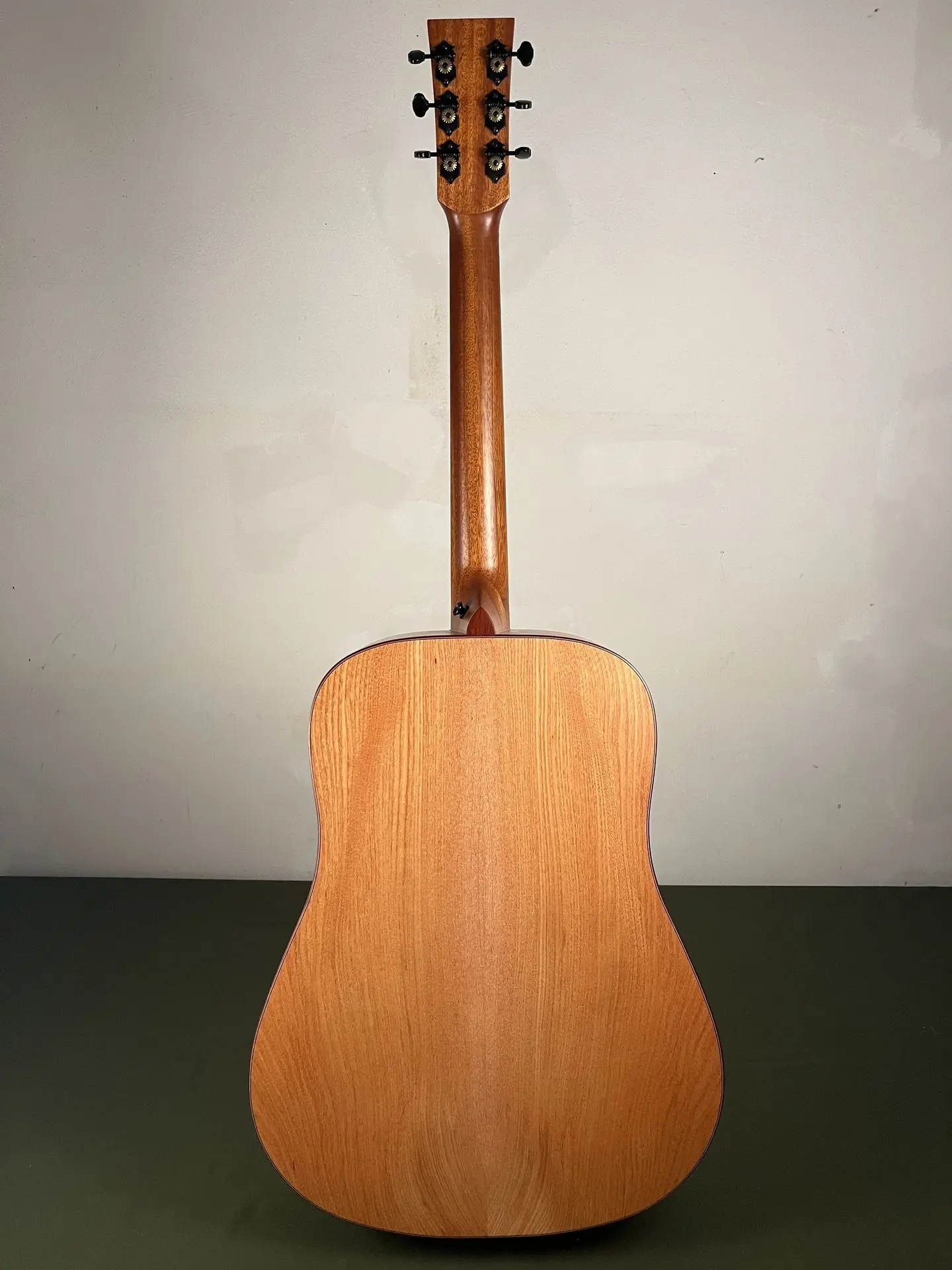 https://www.thestring.nl/web/image/product.image/1376/image_1920/