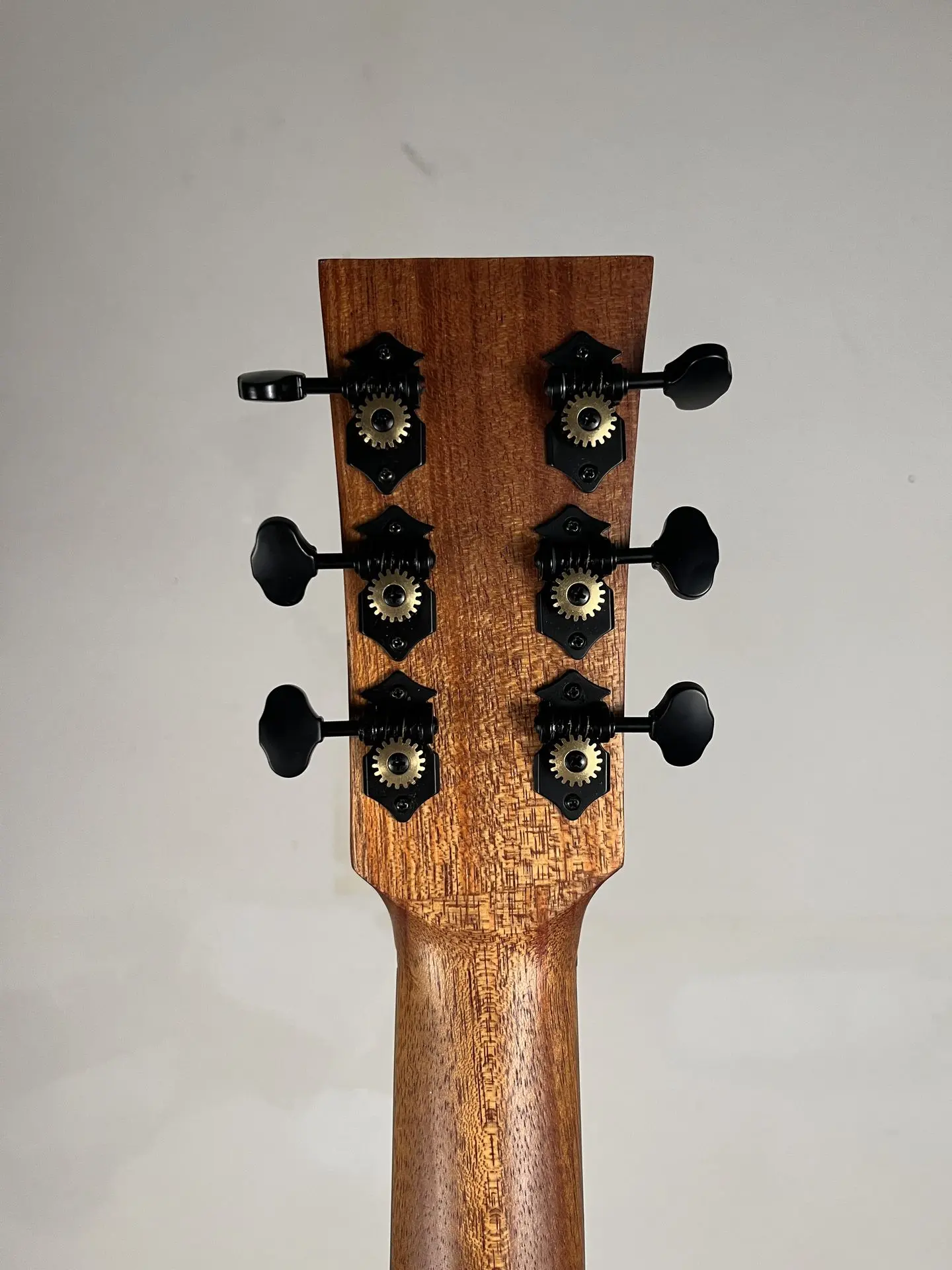 https://www.thestring.nl/web/image/product.image/1390/image_1920/