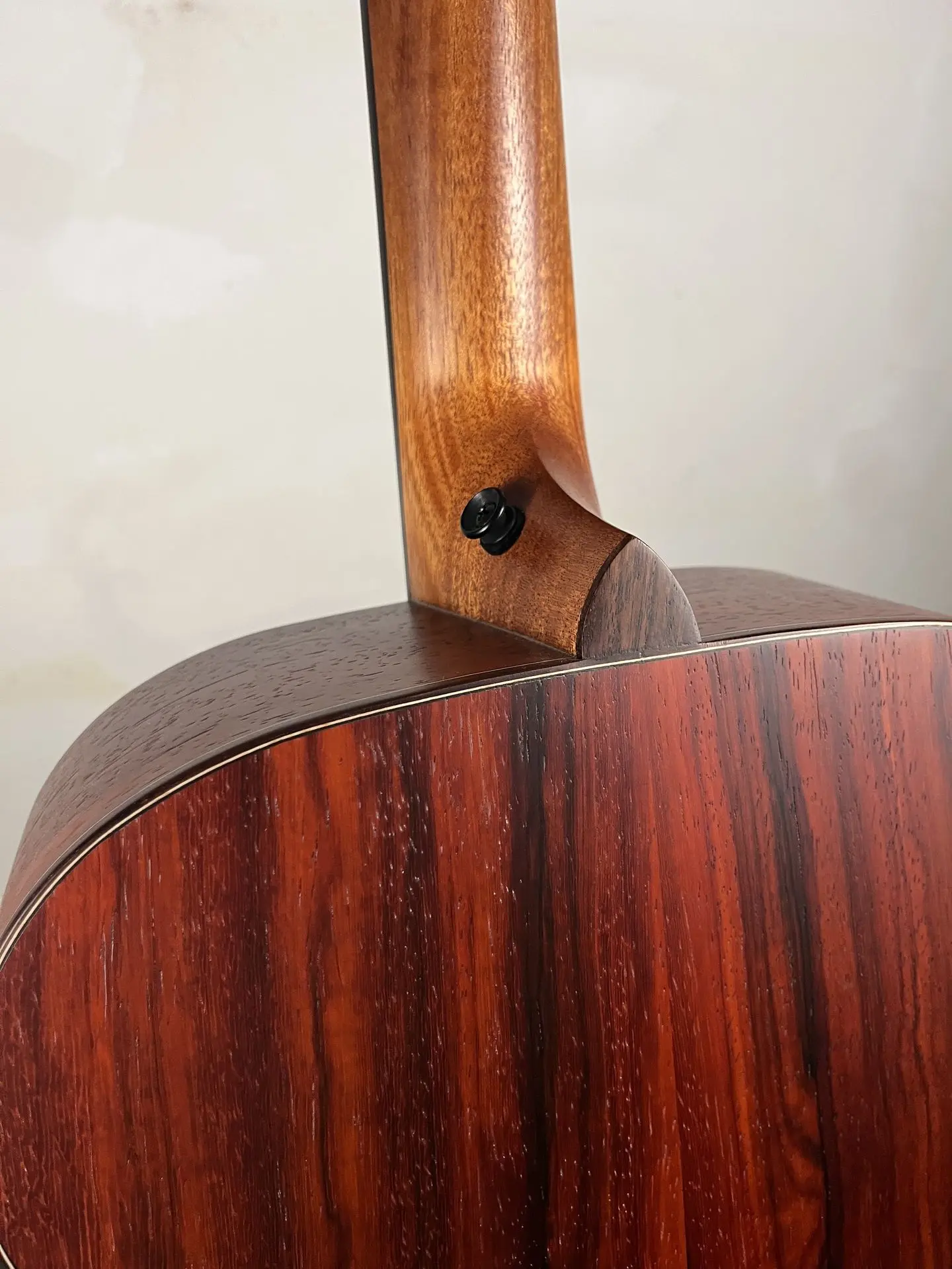 https://www.thestring.nl/web/image/product.image/1395/image_1920/