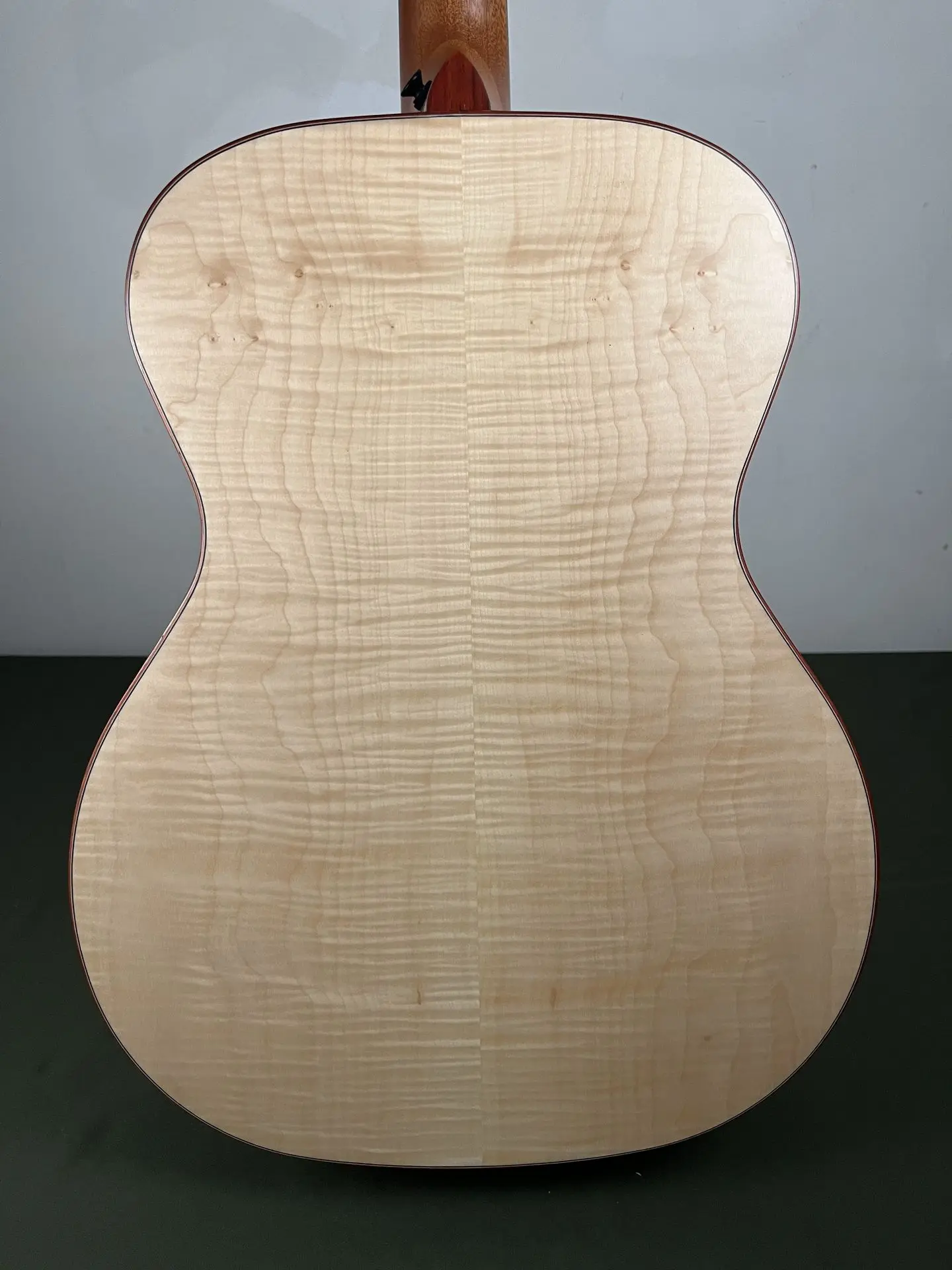 https://www.thestring.nl/web/image/product.image/1399/image_1920/