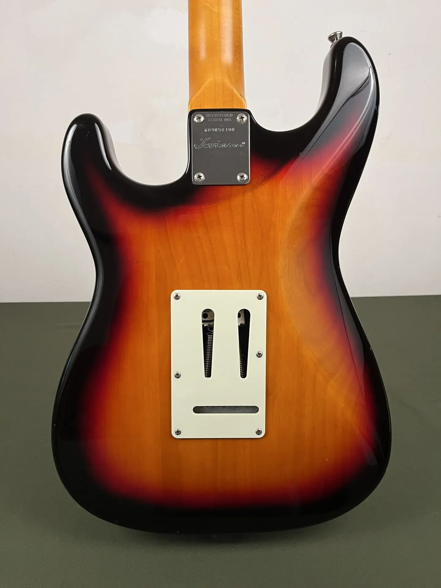 https://www.thestring.nl/web/image/product.image/1421/image_1920/
