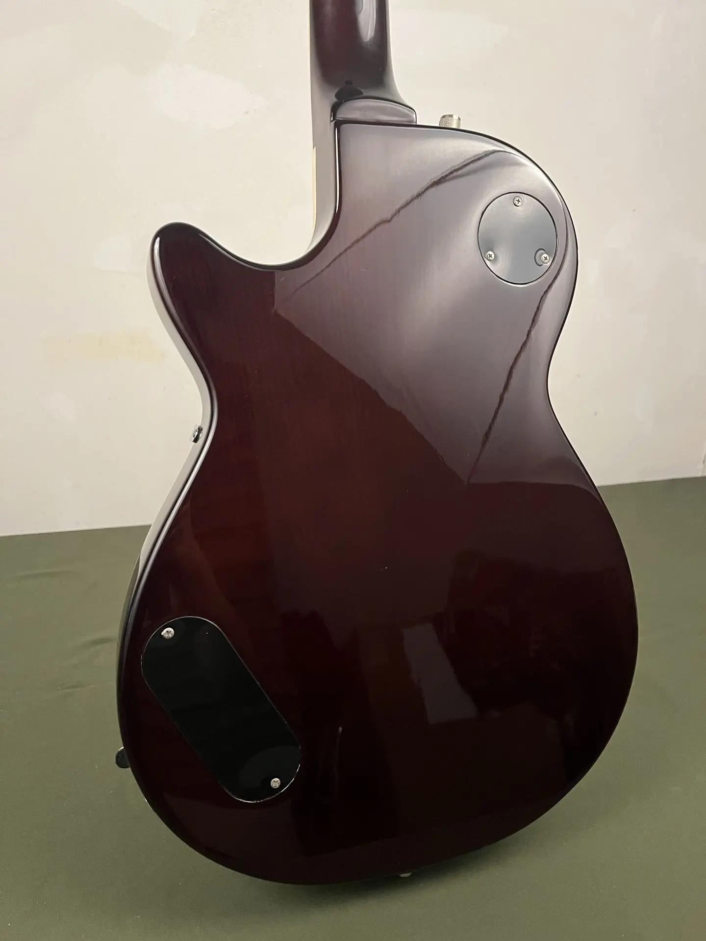 https://www.thestring.nl/web/image/product.image/1429/image_1920/
