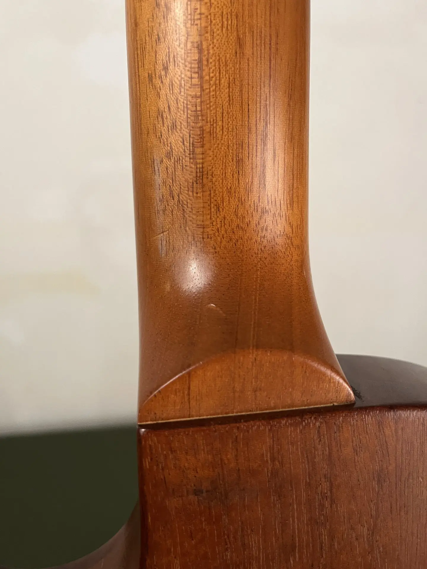 https://www.thestring.nl/web/image/product.image/1437/image_1920/