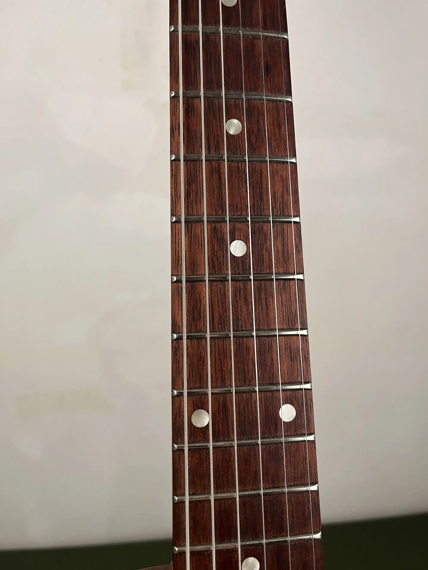https://www.thestring.nl/web/image/product.image/1438/image_1920/