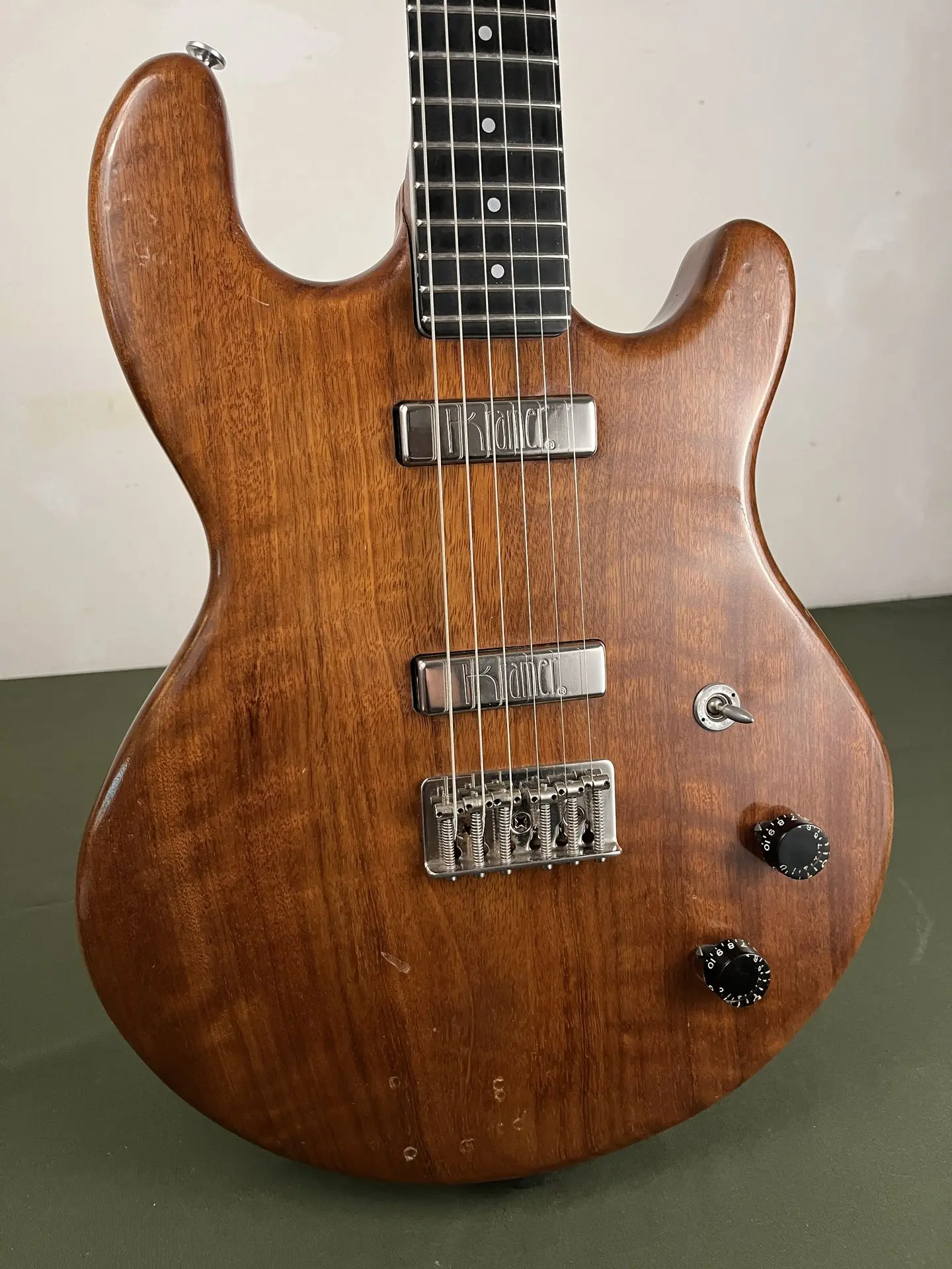 https://www.thestring.nl/web/image/product.image/1464/image_1920/