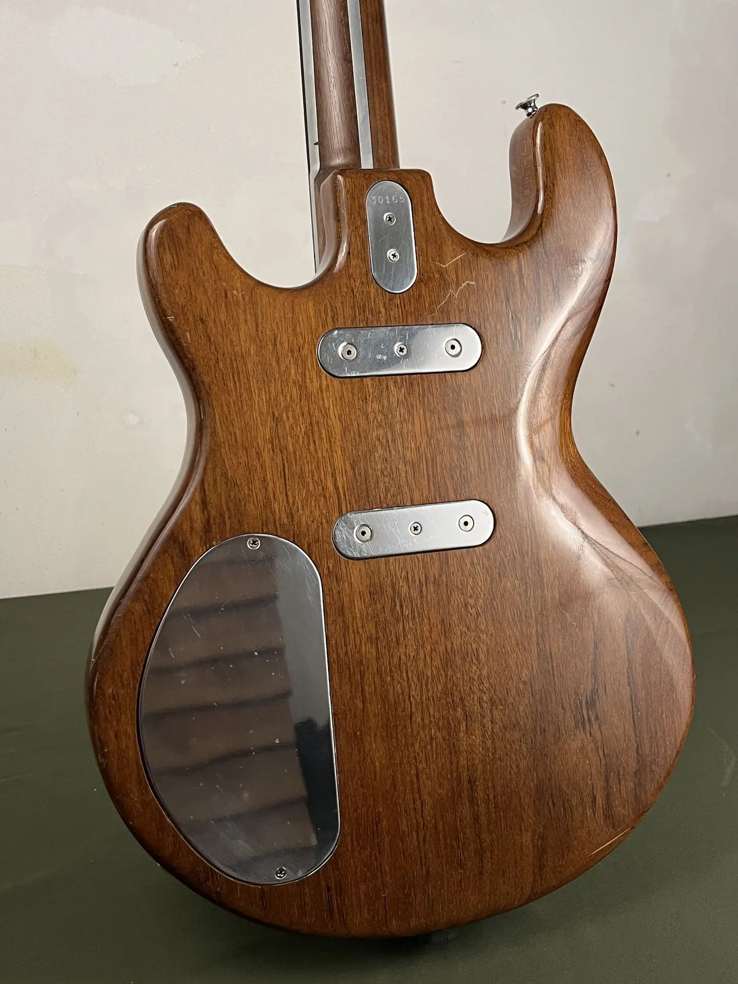 https://www.thestring.nl/web/image/product.image/1466/image_1920/