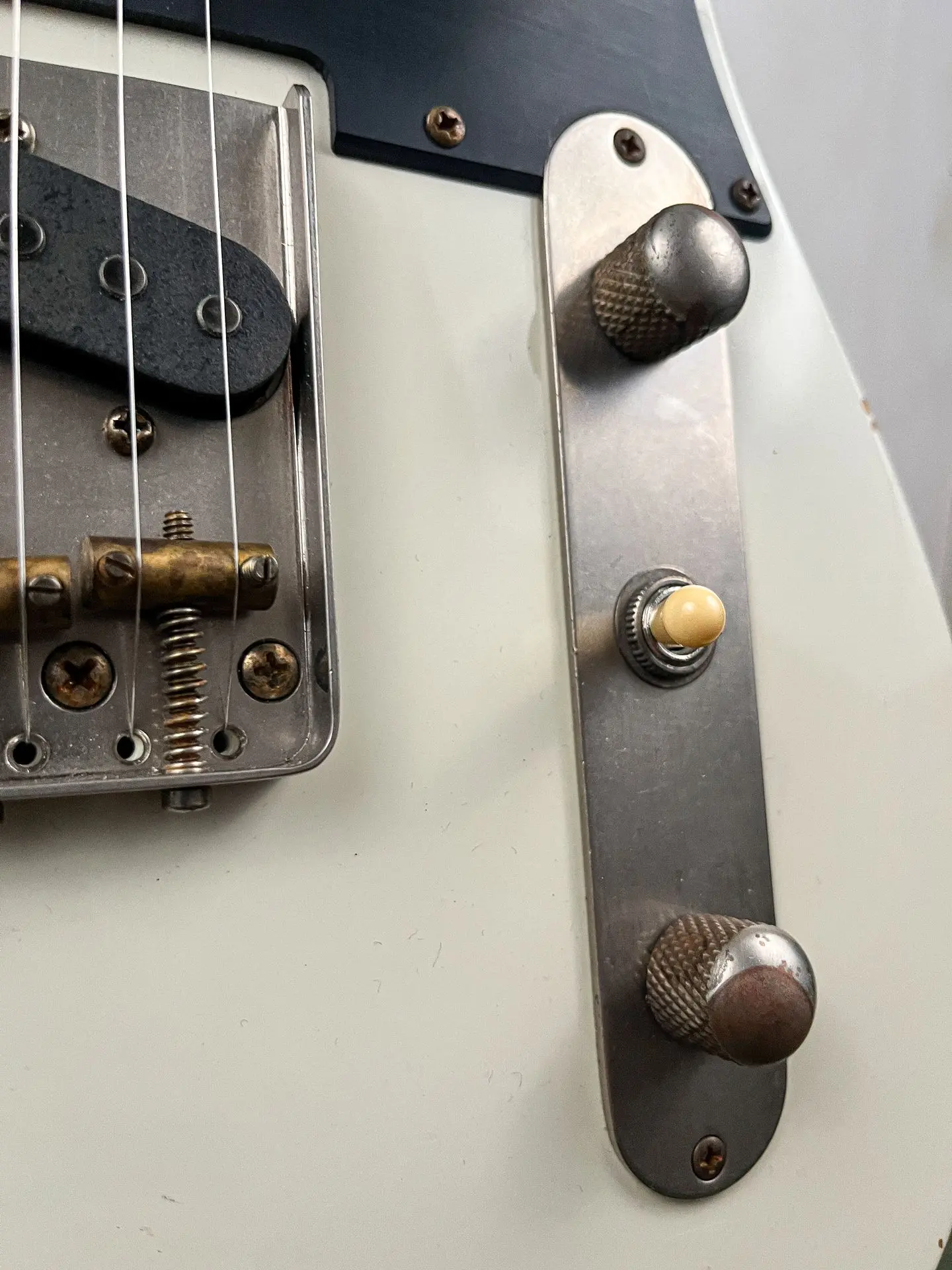 https://www.thestring.nl/web/image/product.image/1477/image_1920/