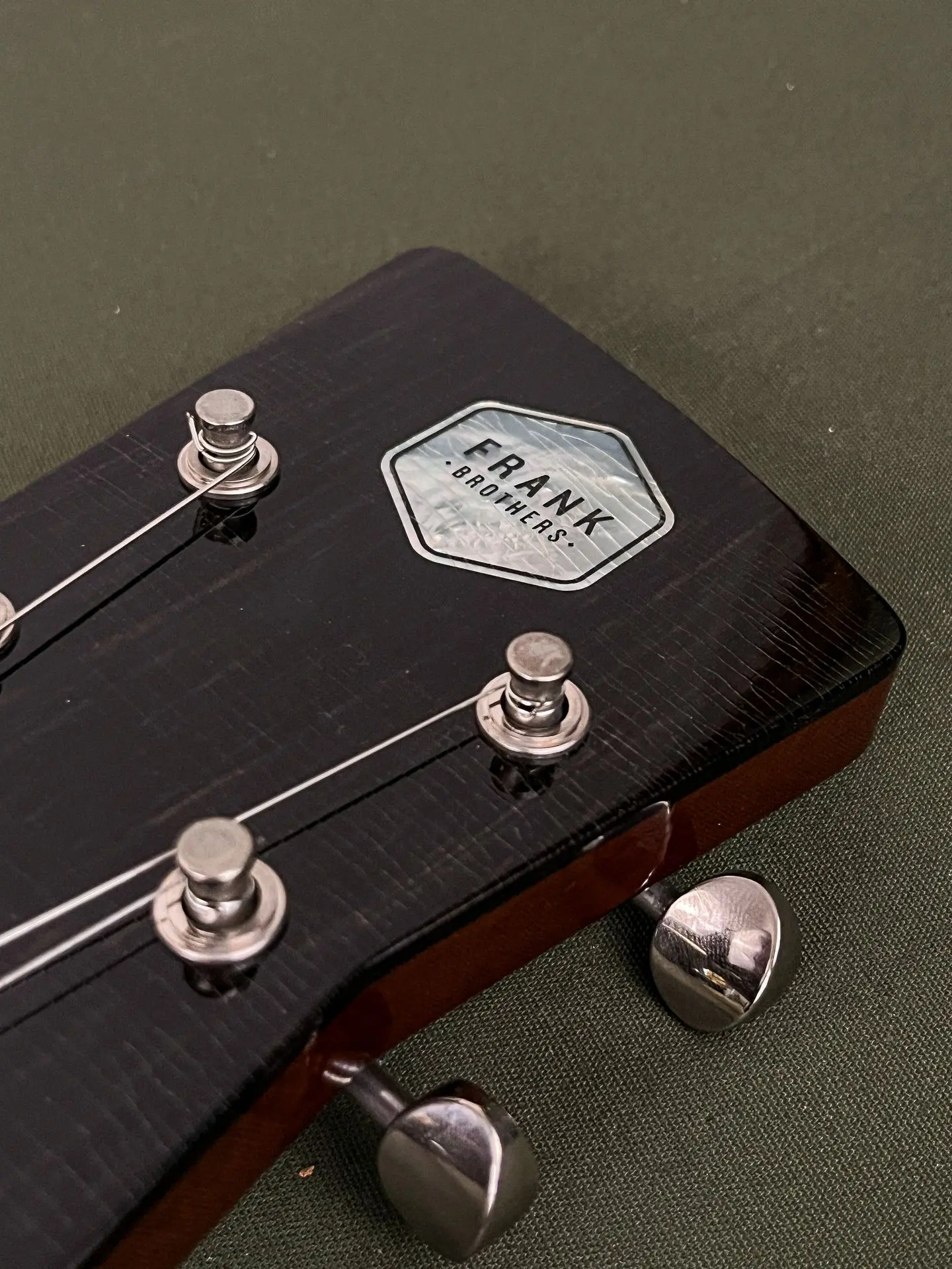 https://www.thestring.nl/web/image/product.image/1504/image_1920/