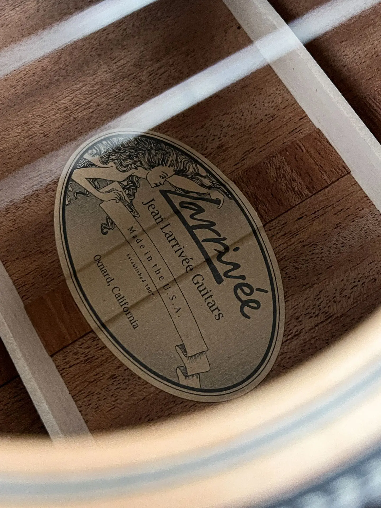 https://www.thestring.nl/web/image/product.image/1520/image_1920/