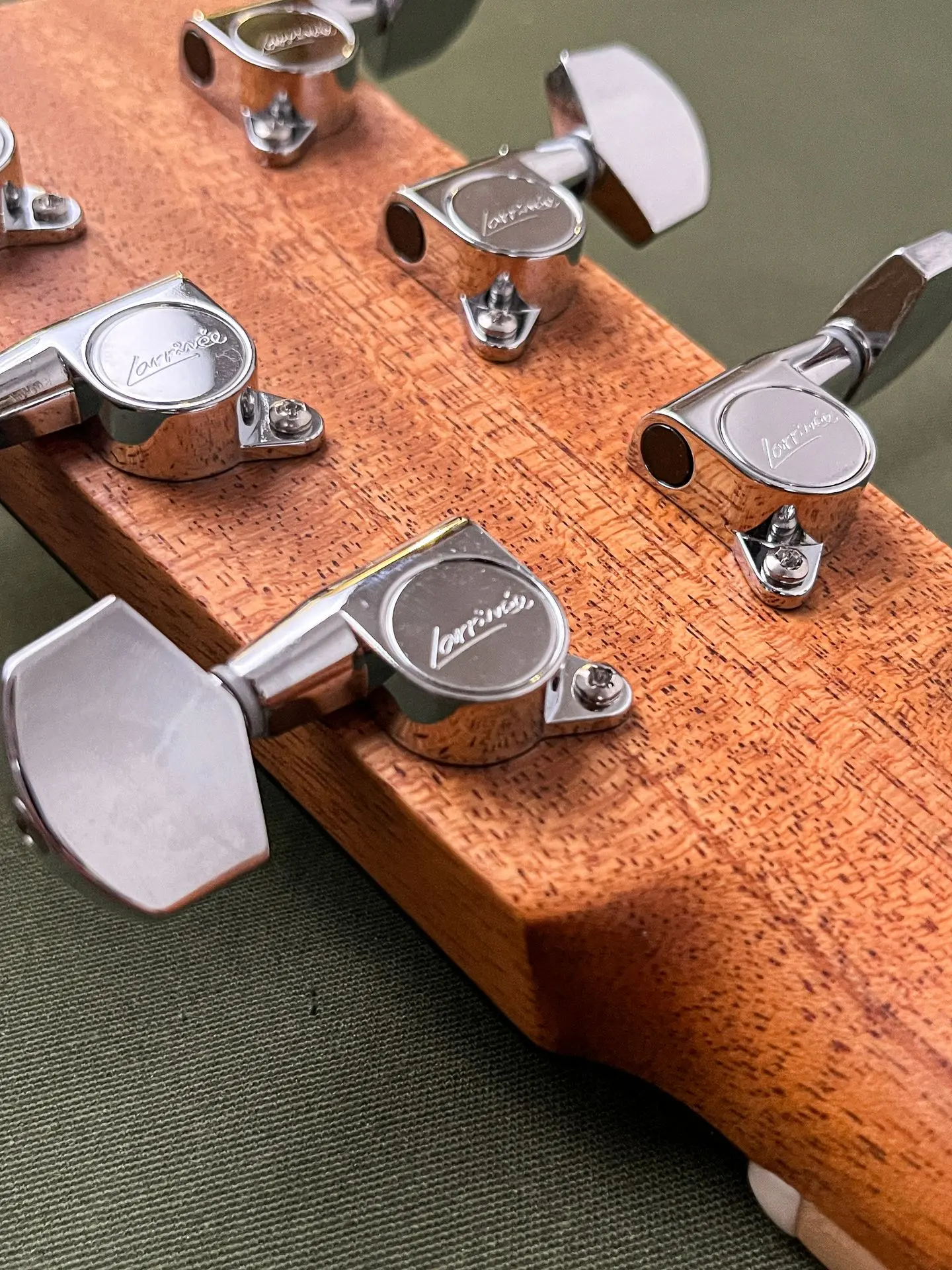 https://www.thestring.nl/web/image/product.image/1525/image_1920/