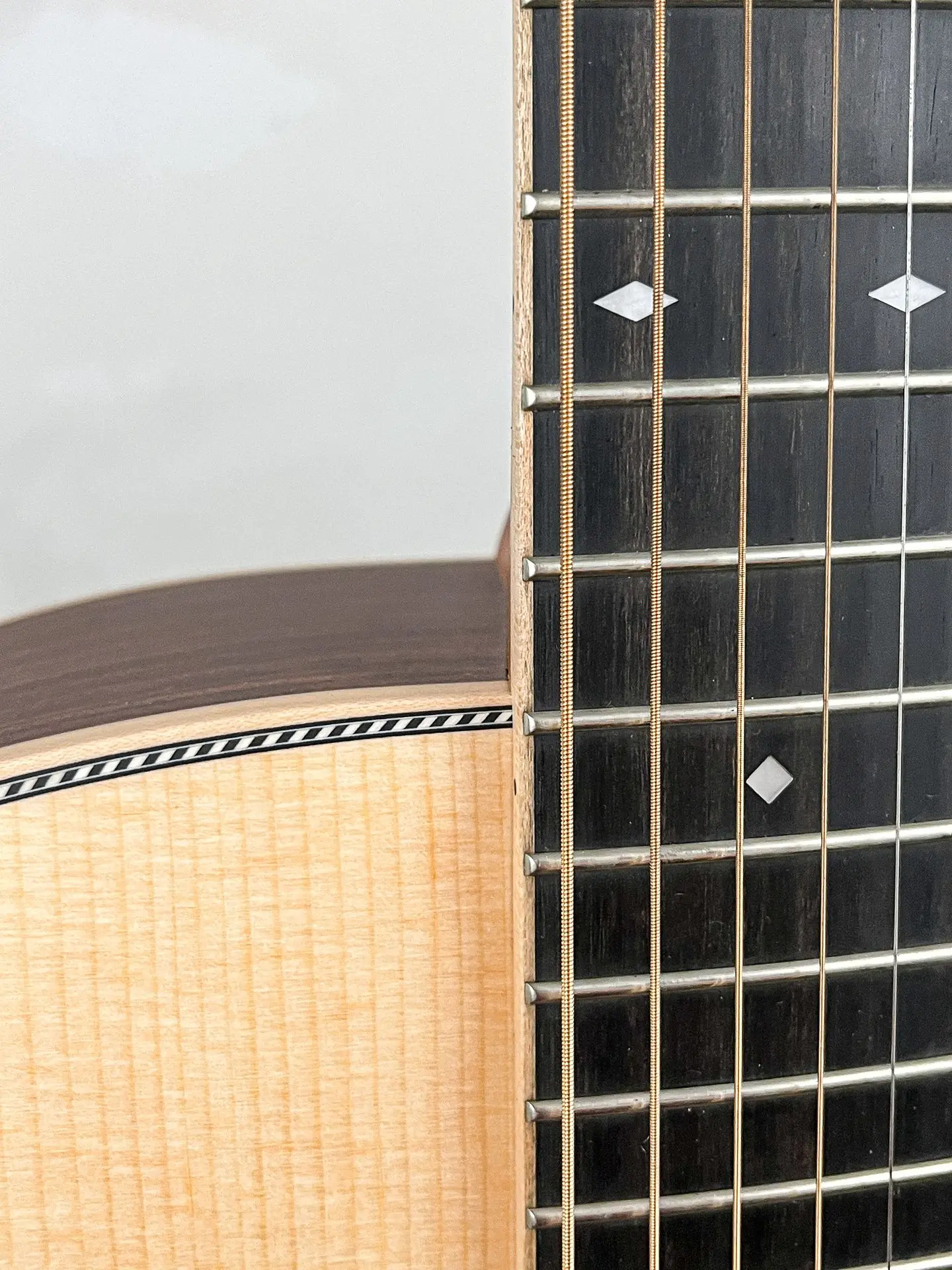 https://www.thestring.nl/web/image/product.image/1610/image_1920/