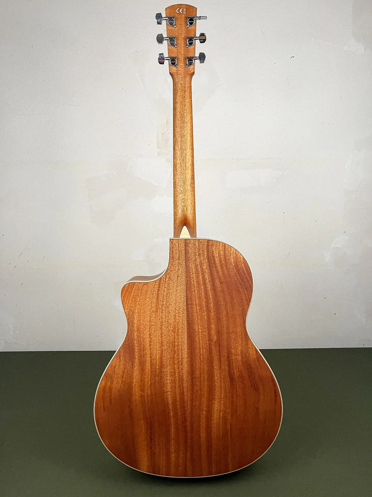 https://www.thestring.nl/web/image/product.image/1615/image_1920/