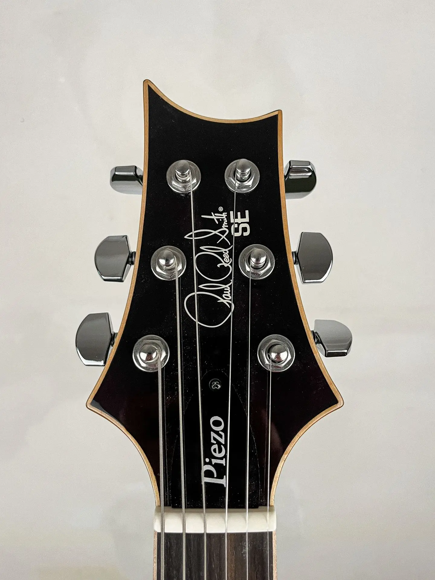 https://www.thestring.nl/web/image/product.image/1629/image_1920/