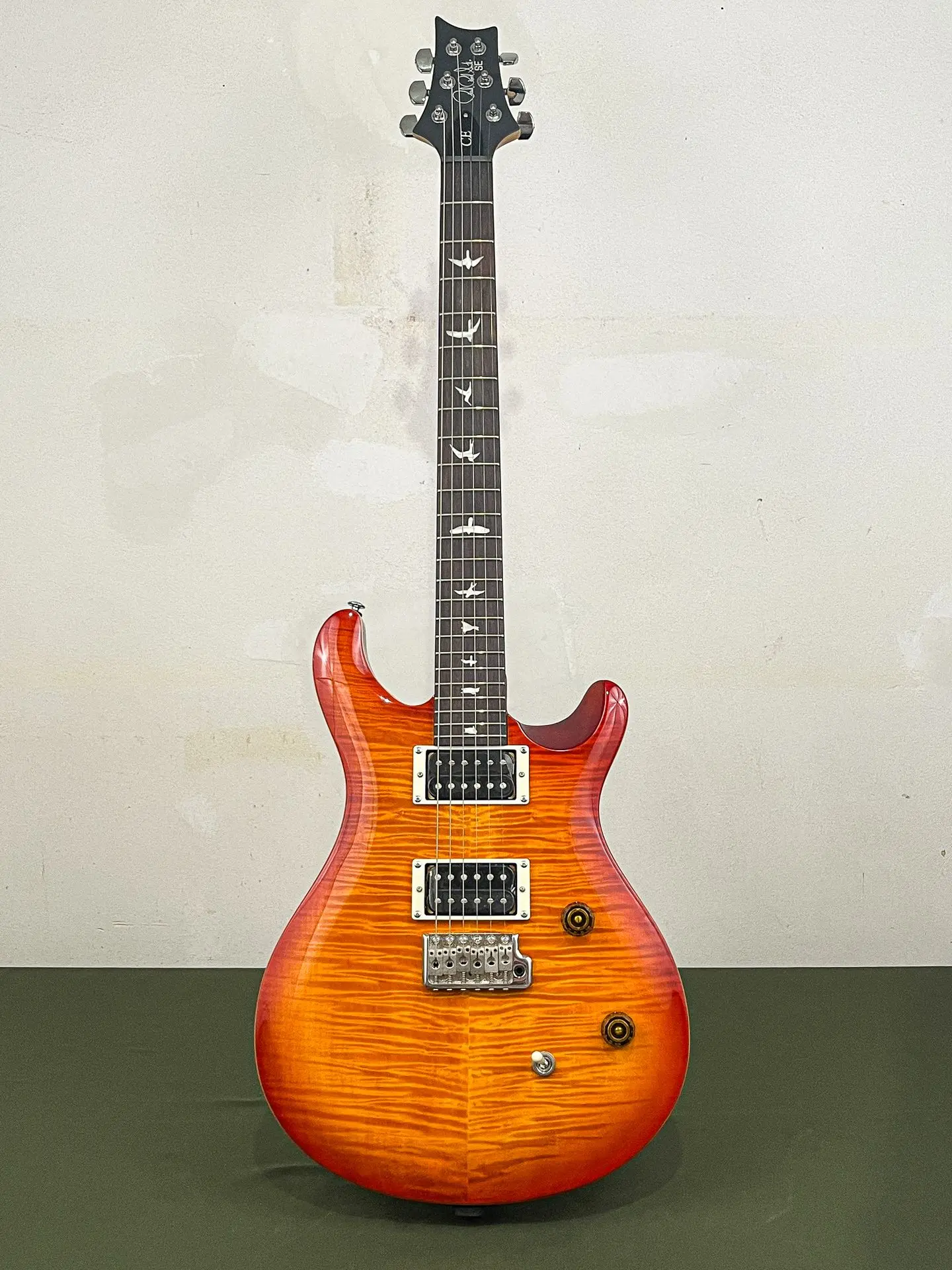 https://www.thestring.nl/web/image/product.image/1673/image_1920/