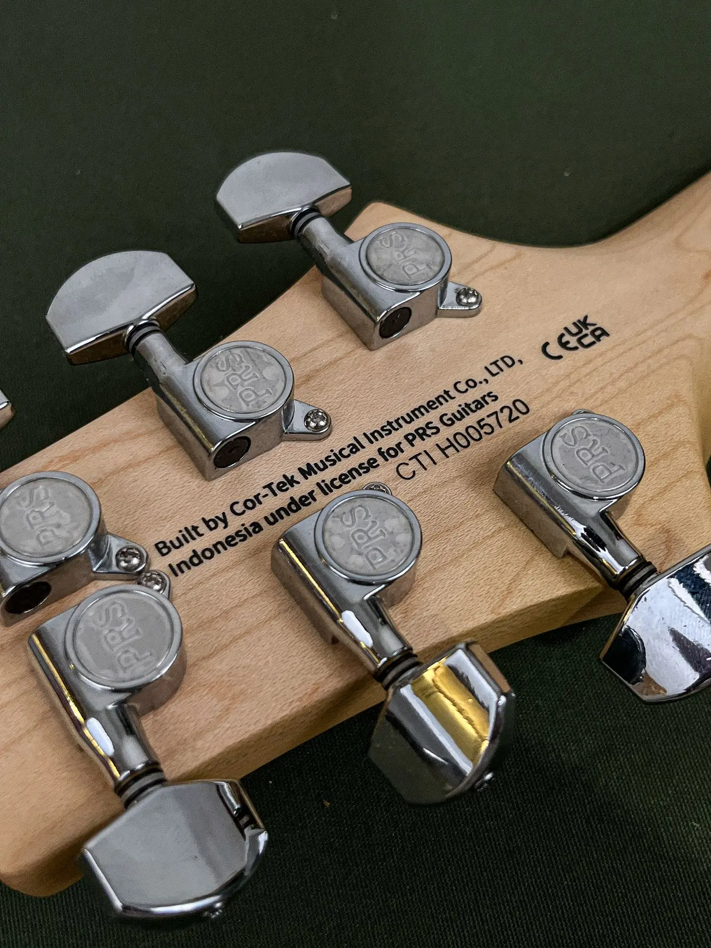 https://www.thestring.nl/web/image/product.image/1676/image_1920/