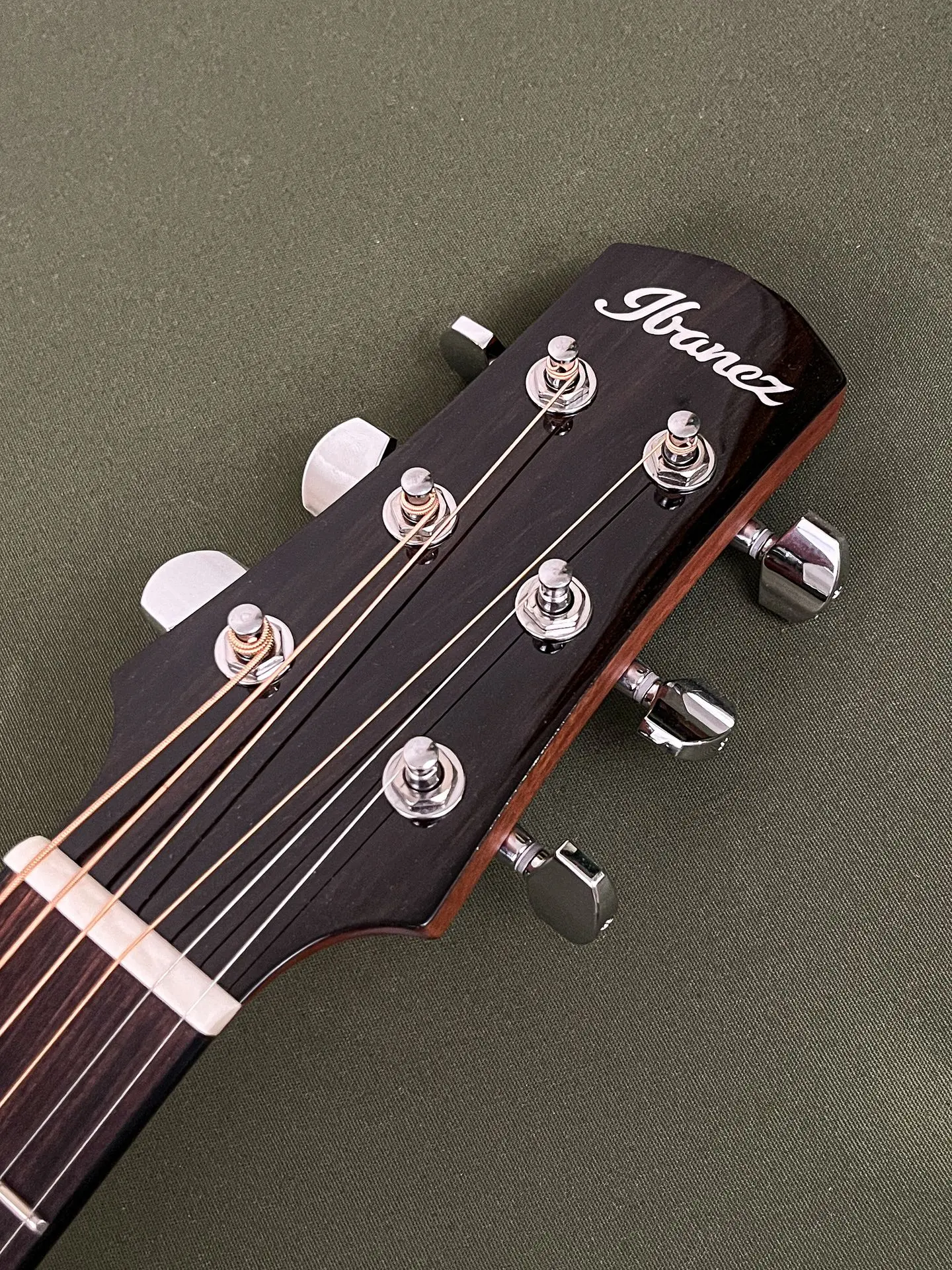 https://www.thestring.nl/web/image/product.image/1694/image_1920/