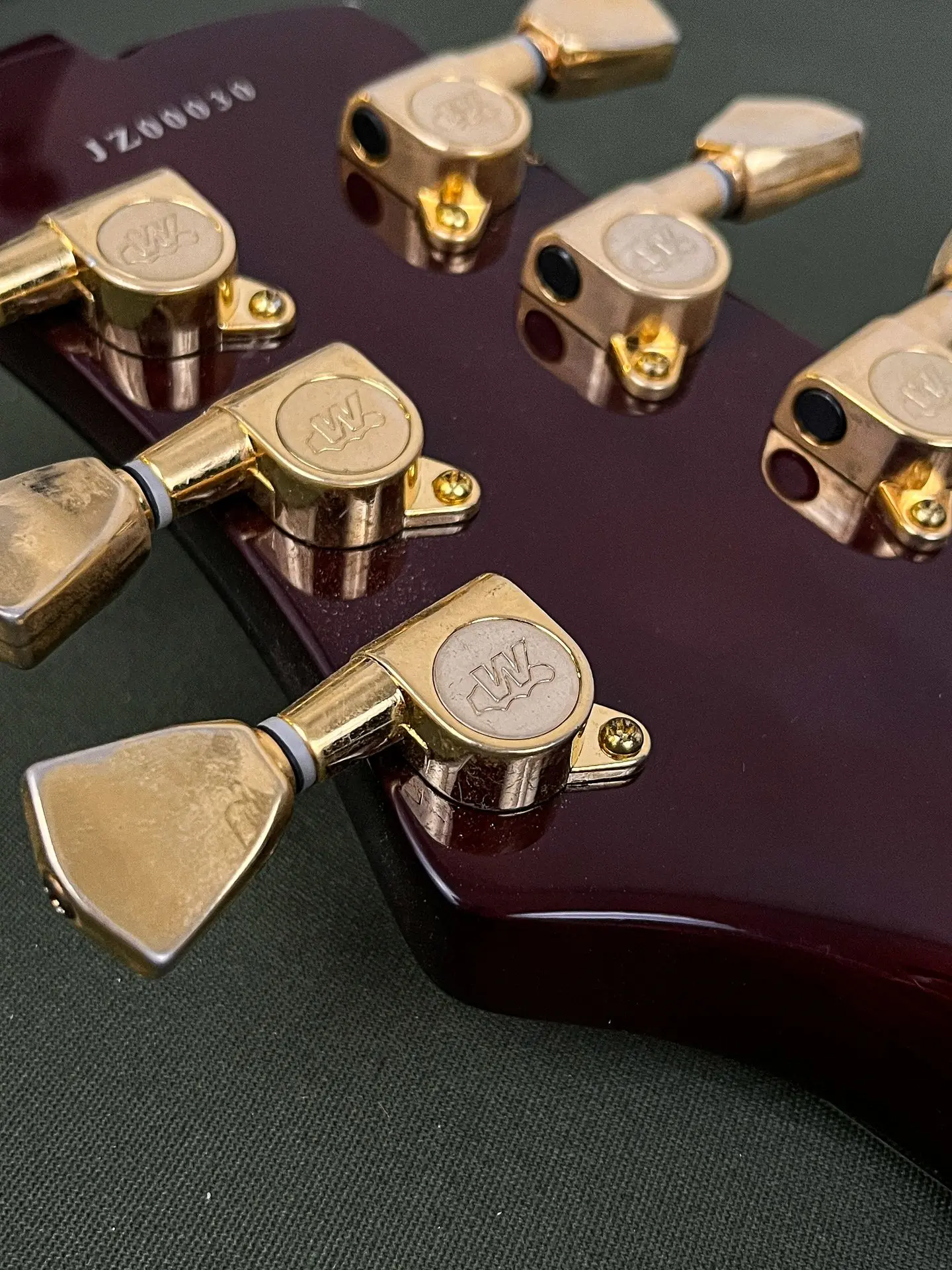 https://www.thestring.nl/web/image/product.image/1703/image_1920/