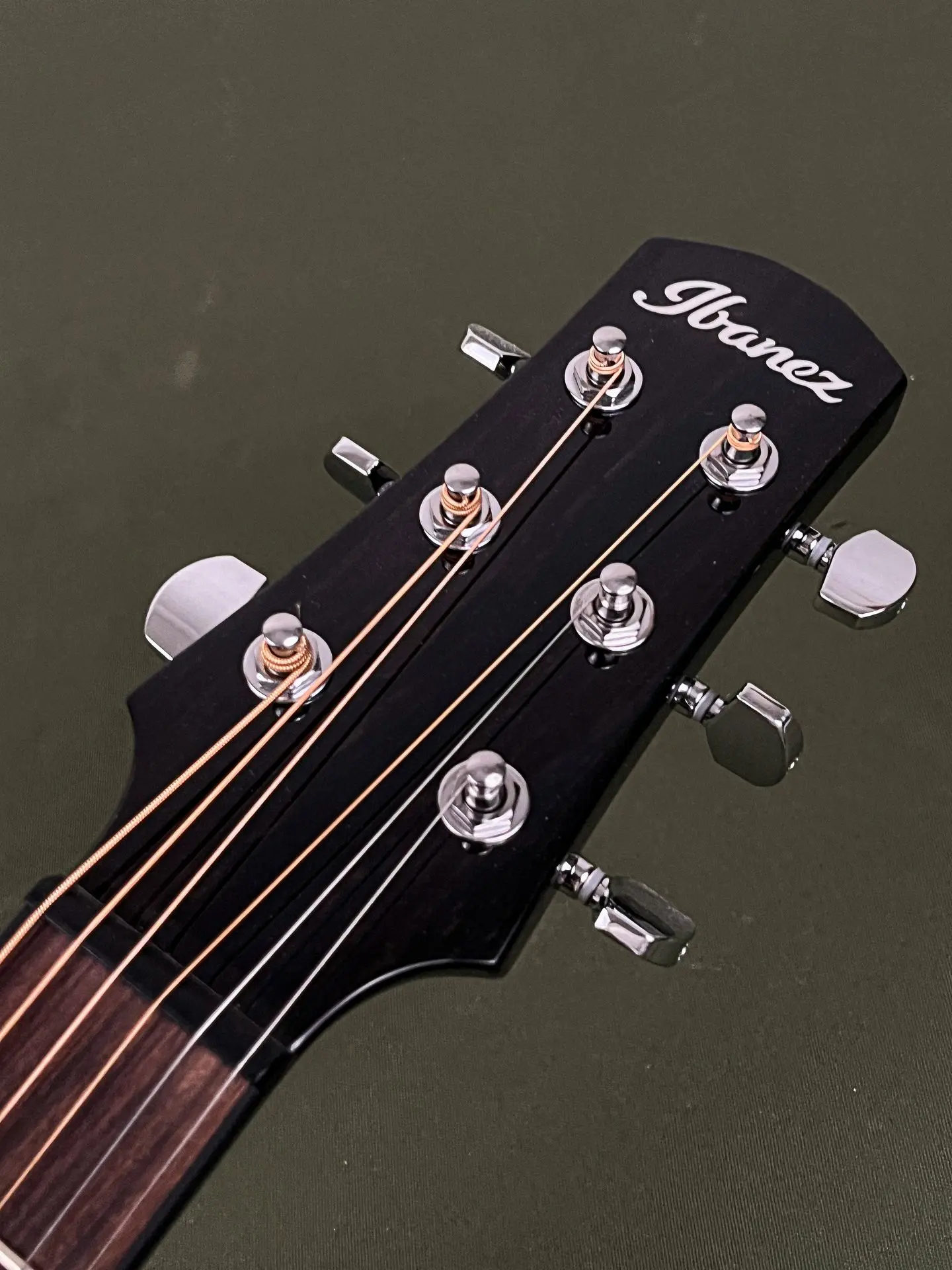 https://www.thestring.nl/web/image/product.image/1716/image_1920/