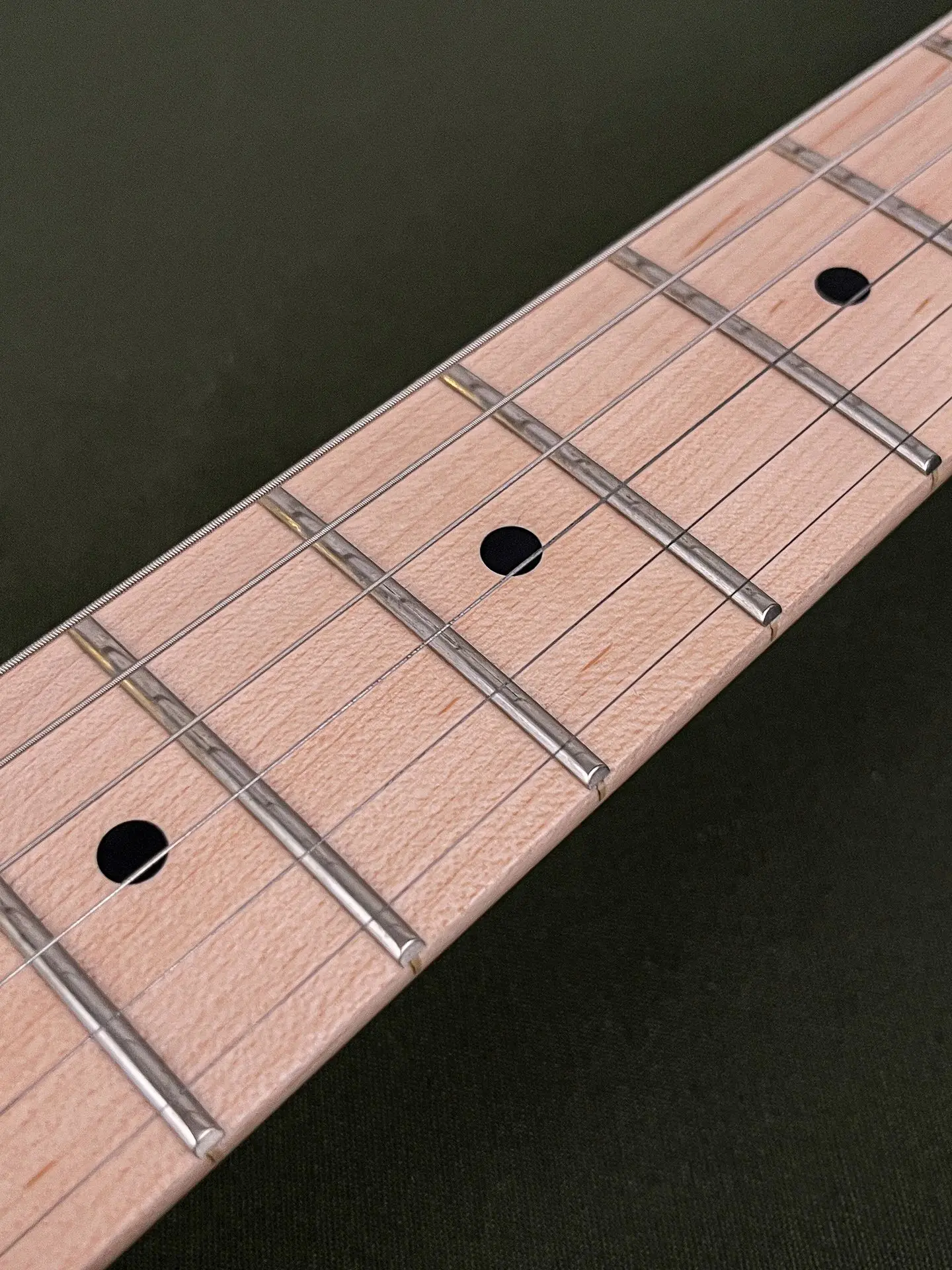 https://www.thestring.nl/web/image/product.image/1753/image_1920/