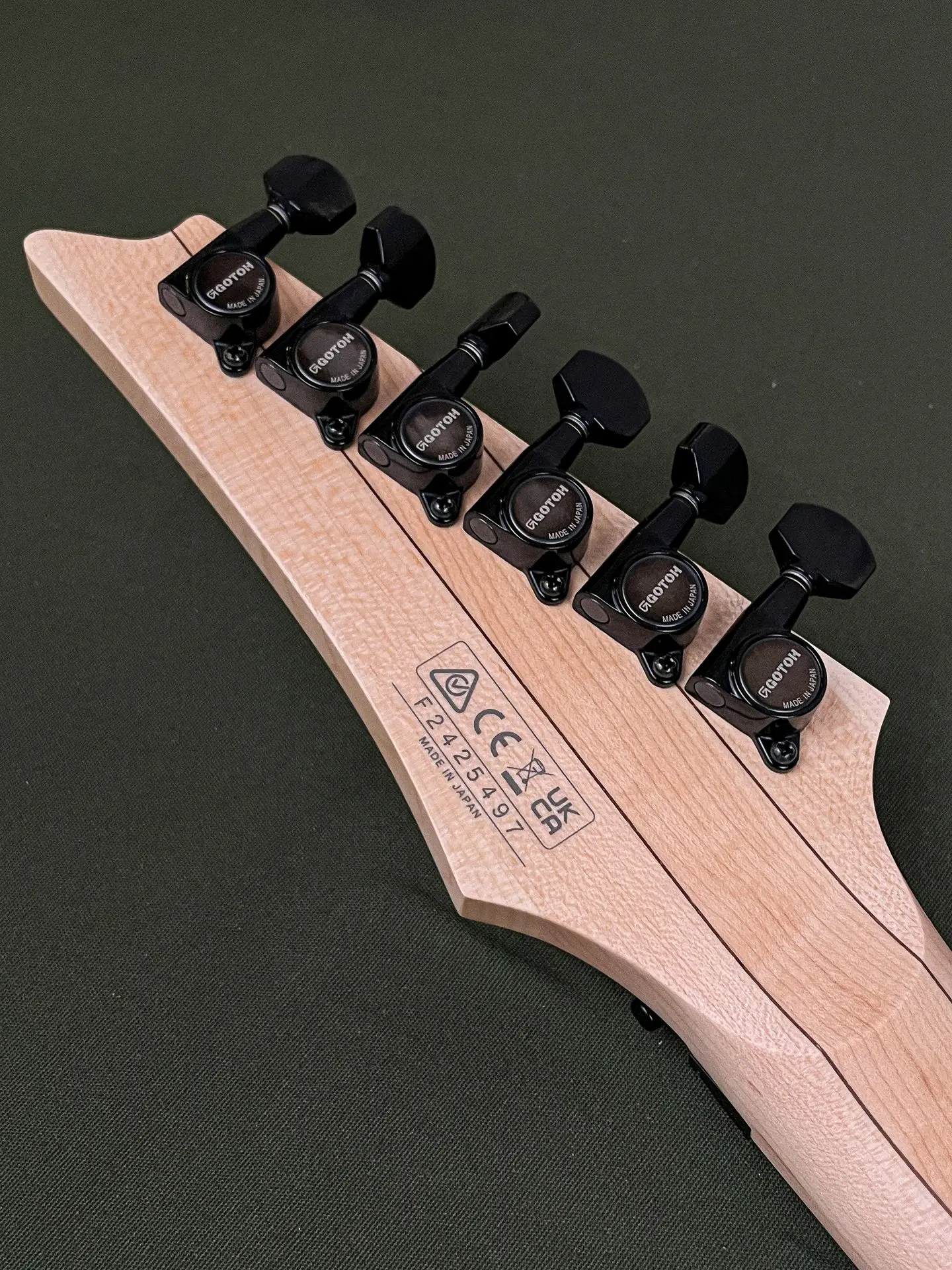 https://www.thestring.nl/web/image/product.image/1754/image_1920/
