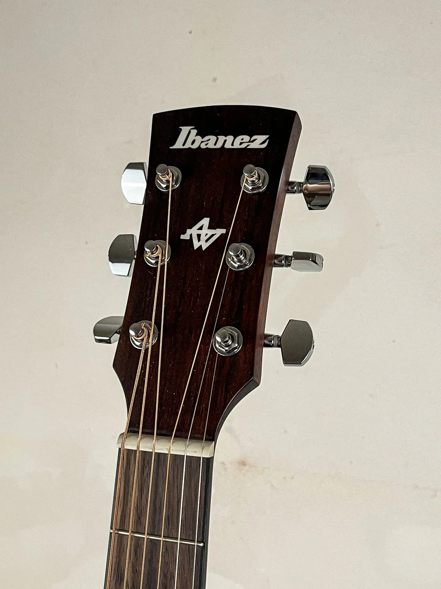 https://www.thestring.nl/web/image/product.image/1780/image_1920/