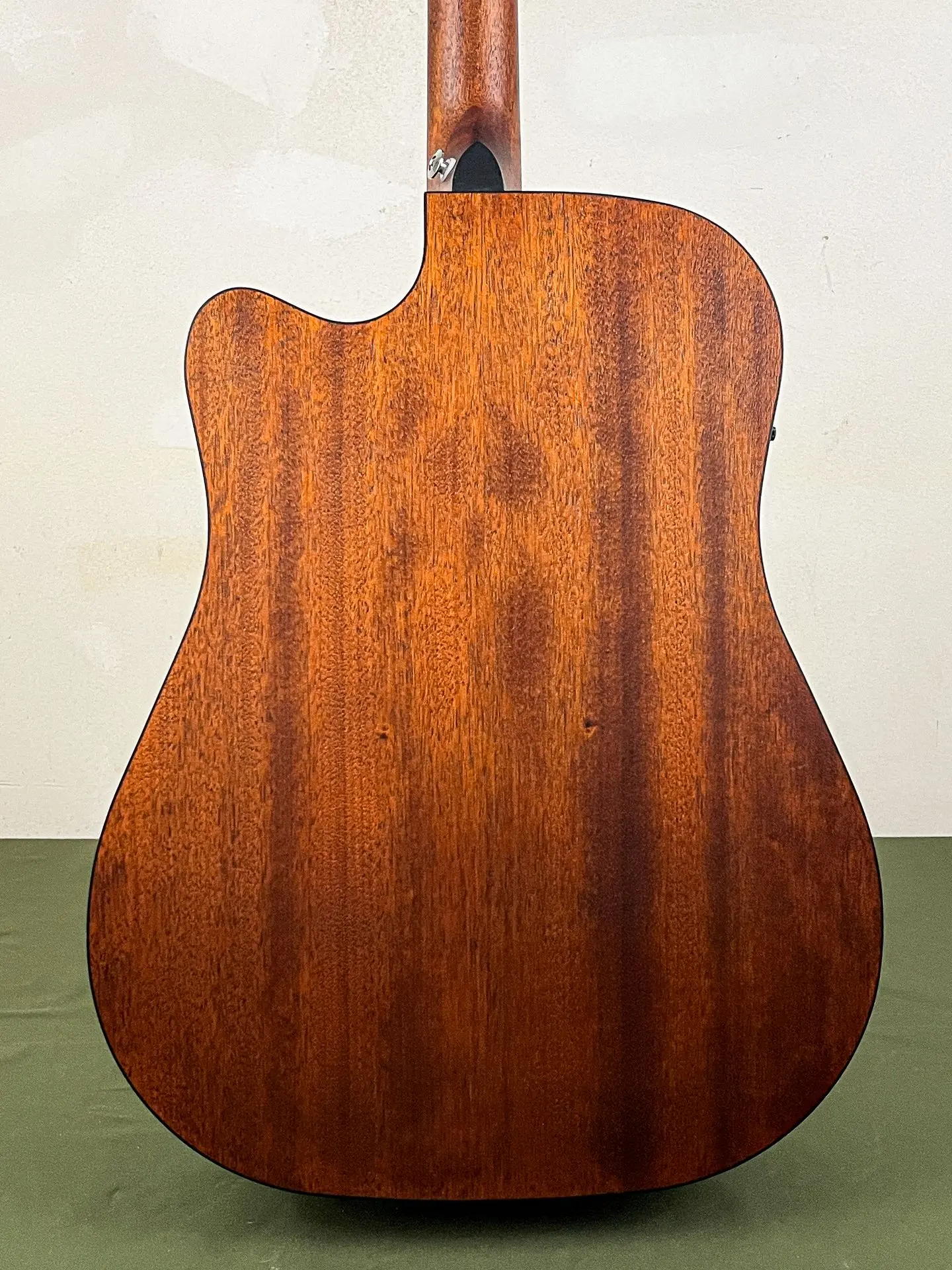 https://www.thestring.nl/web/image/product.image/1787/image_1920/