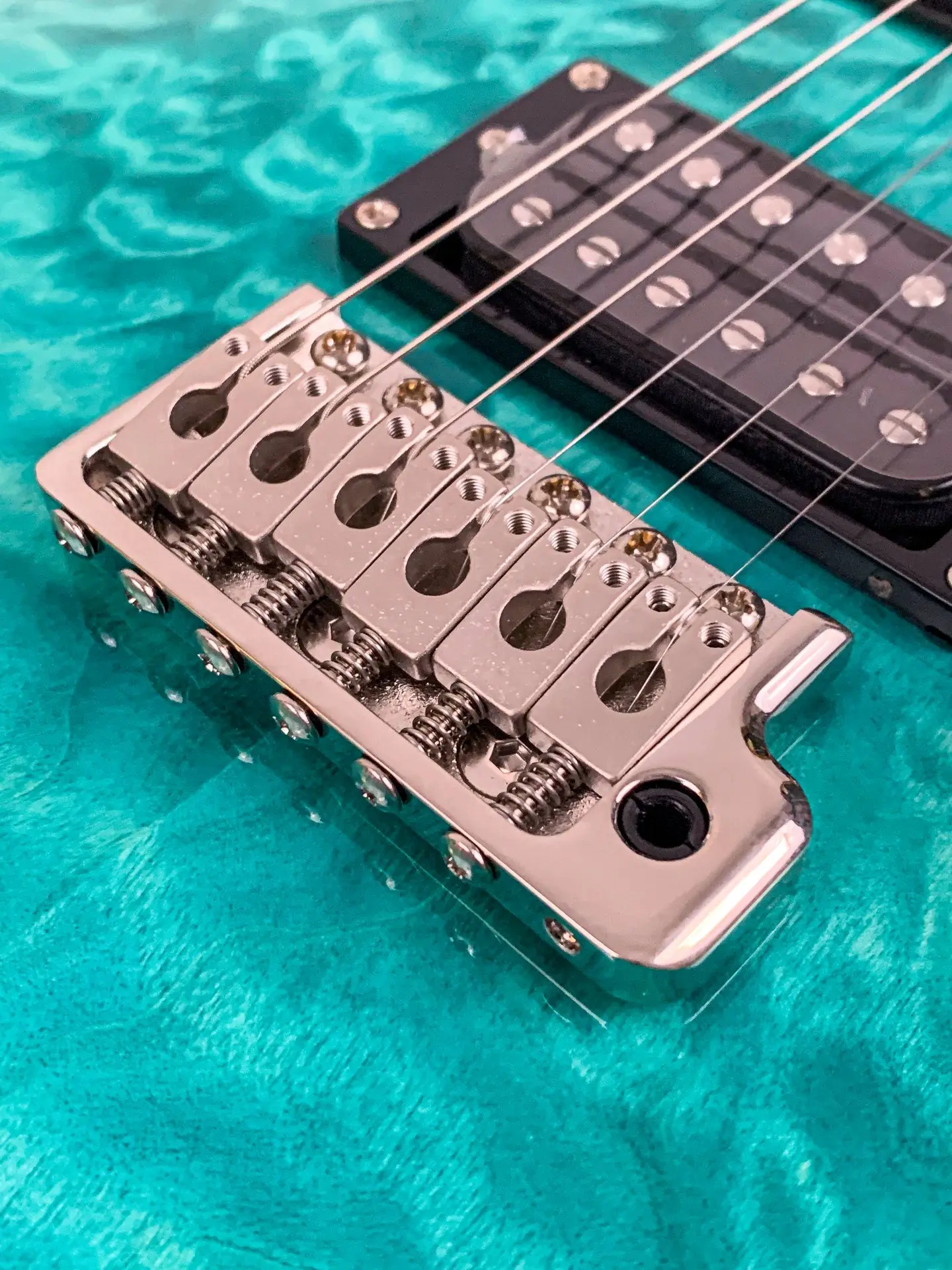 https://www.thestring.nl/web/image/product.image/1819/image_1920/