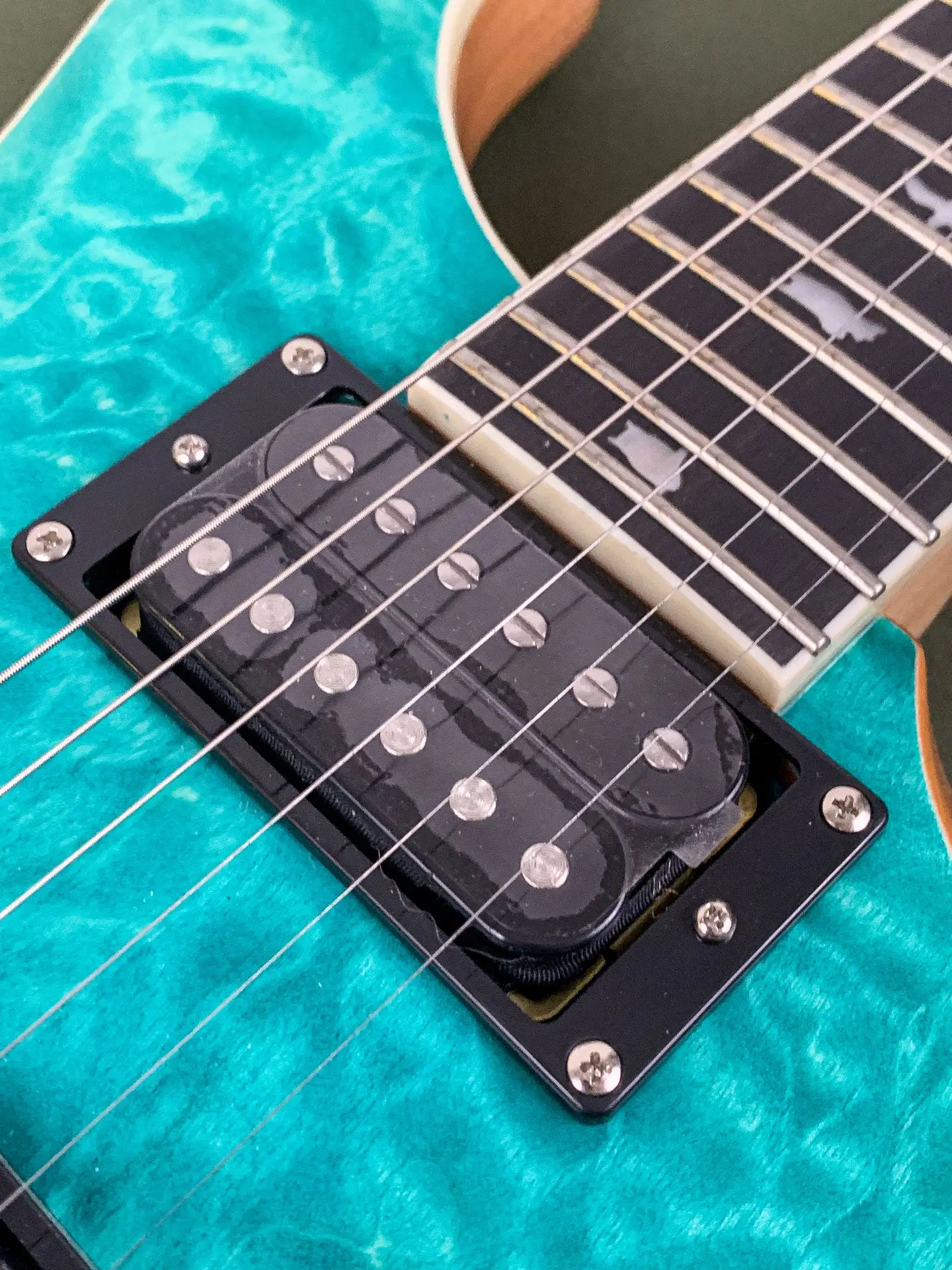 https://www.thestring.nl/web/image/product.image/1820/image_1920/