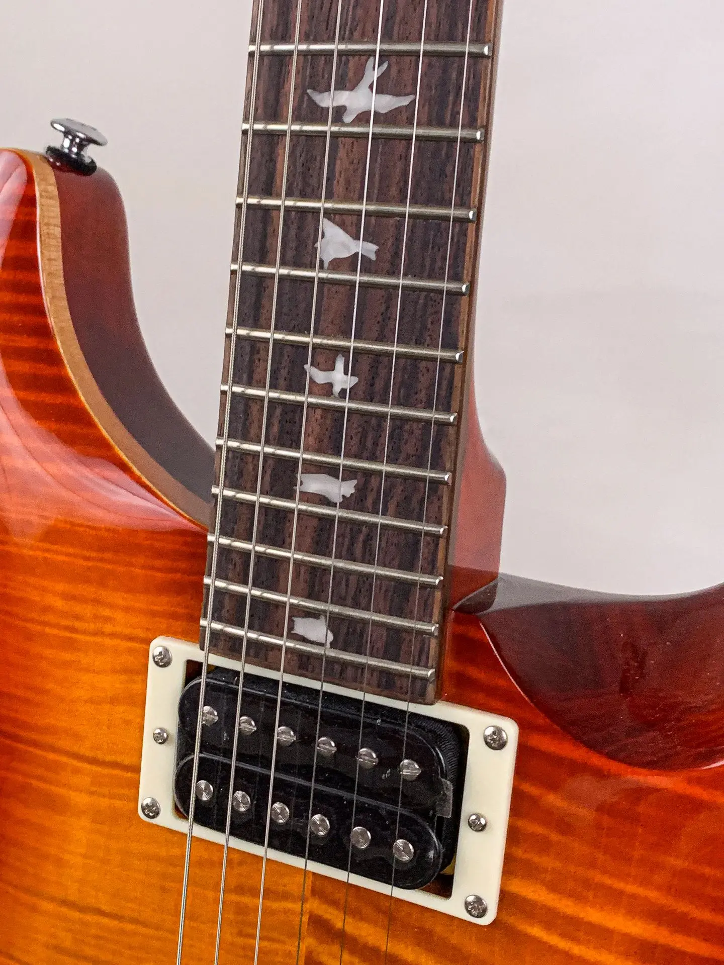 https://www.thestring.nl/web/image/product.image/1844/image_1920/