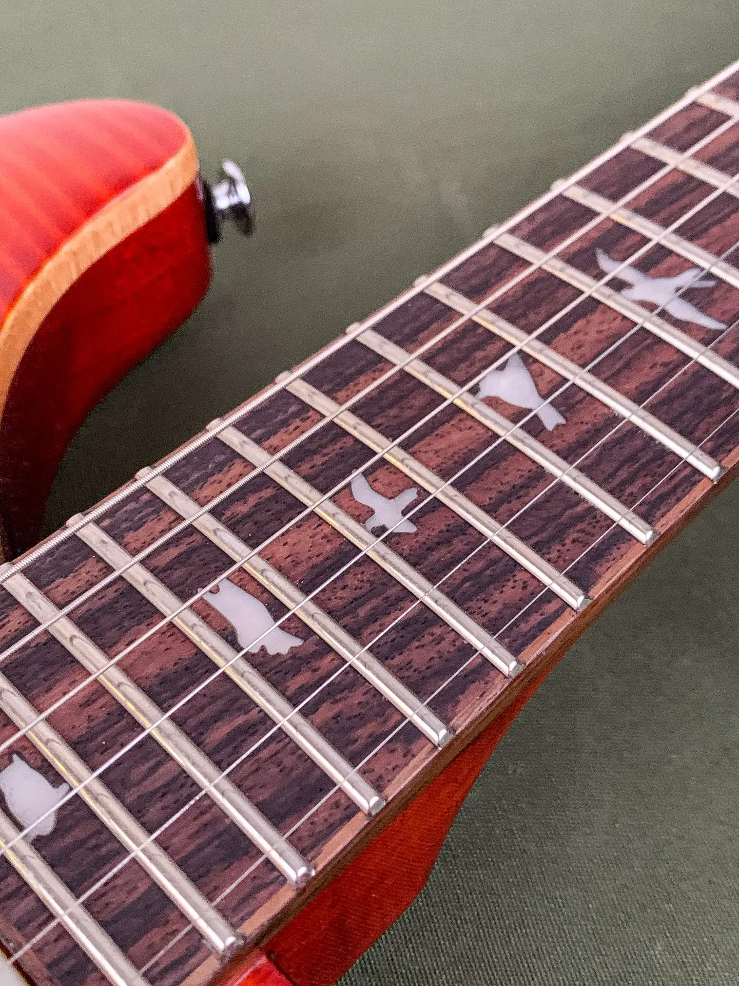 https://www.thestring.nl/web/image/product.image/1845/image_1920/