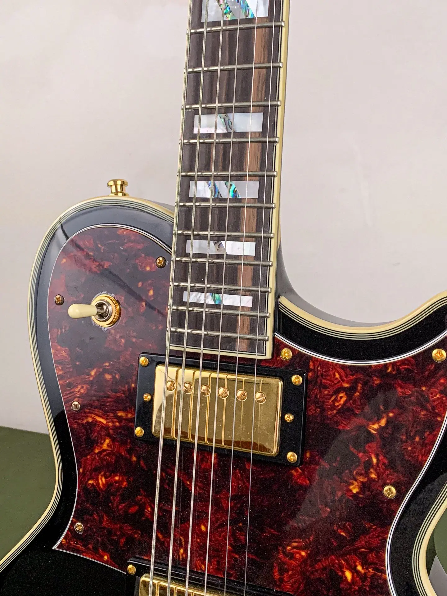 https://www.thestring.nl/web/image/product.image/1934/image_1920/