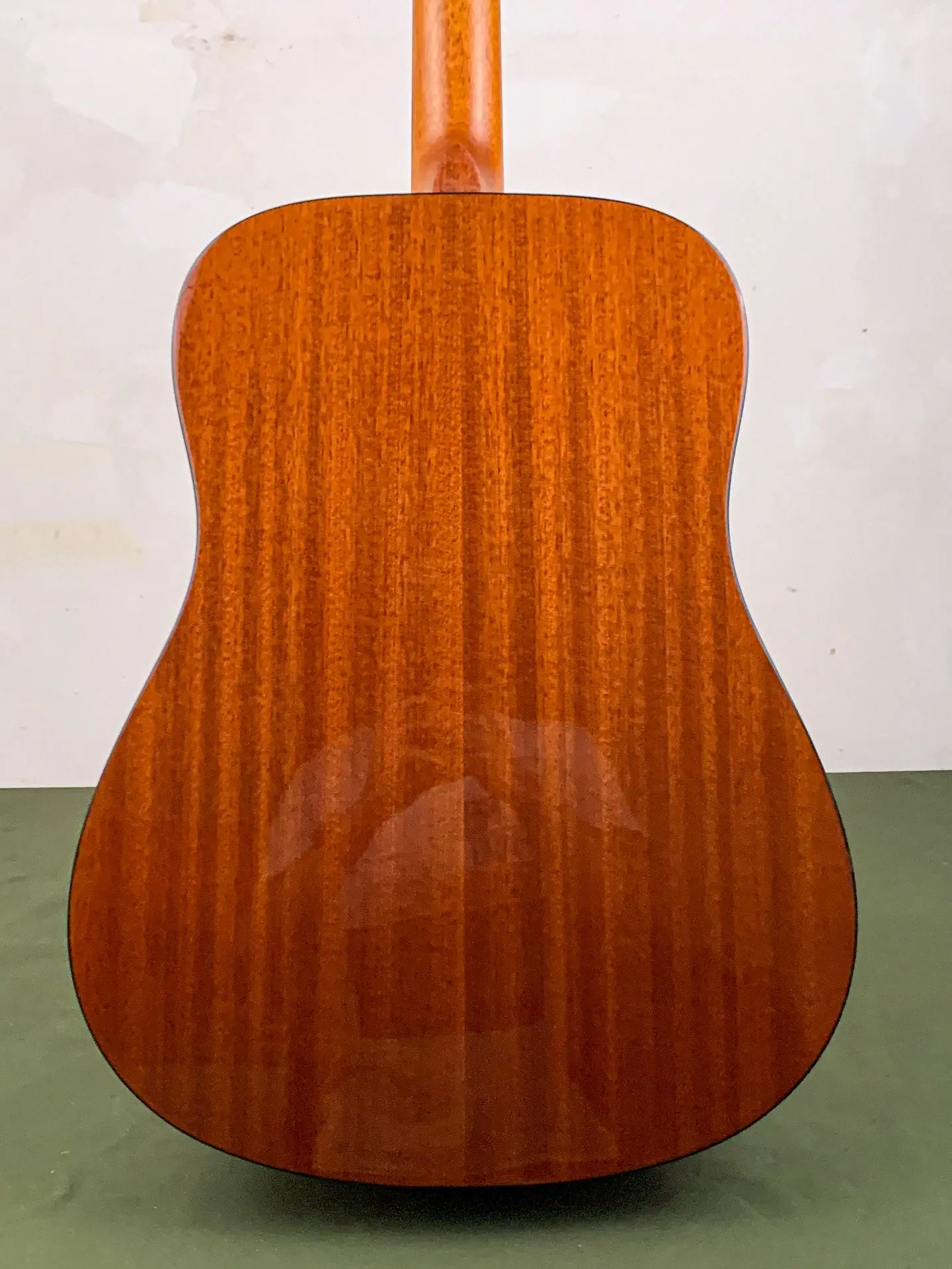 https://www.thestring.nl/web/image/product.image/1990/image_1920/