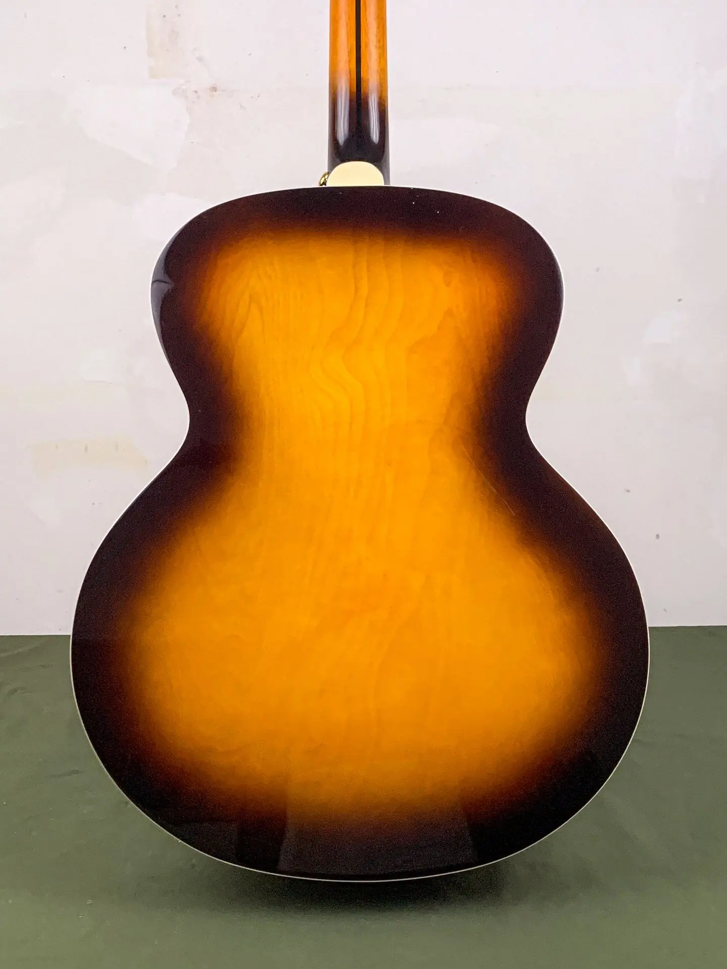 https://www.thestring.nl/web/image/product.image/1998/image_1920/