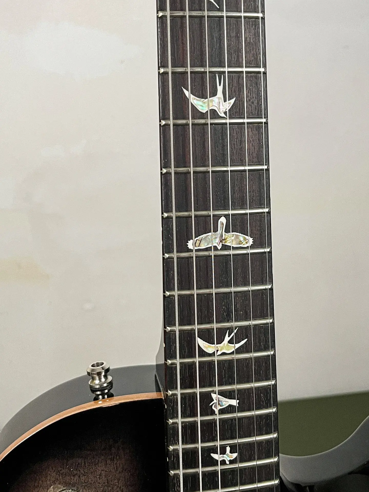 https://www.thestring.nl/web/image/product.image/2066/image_1920/