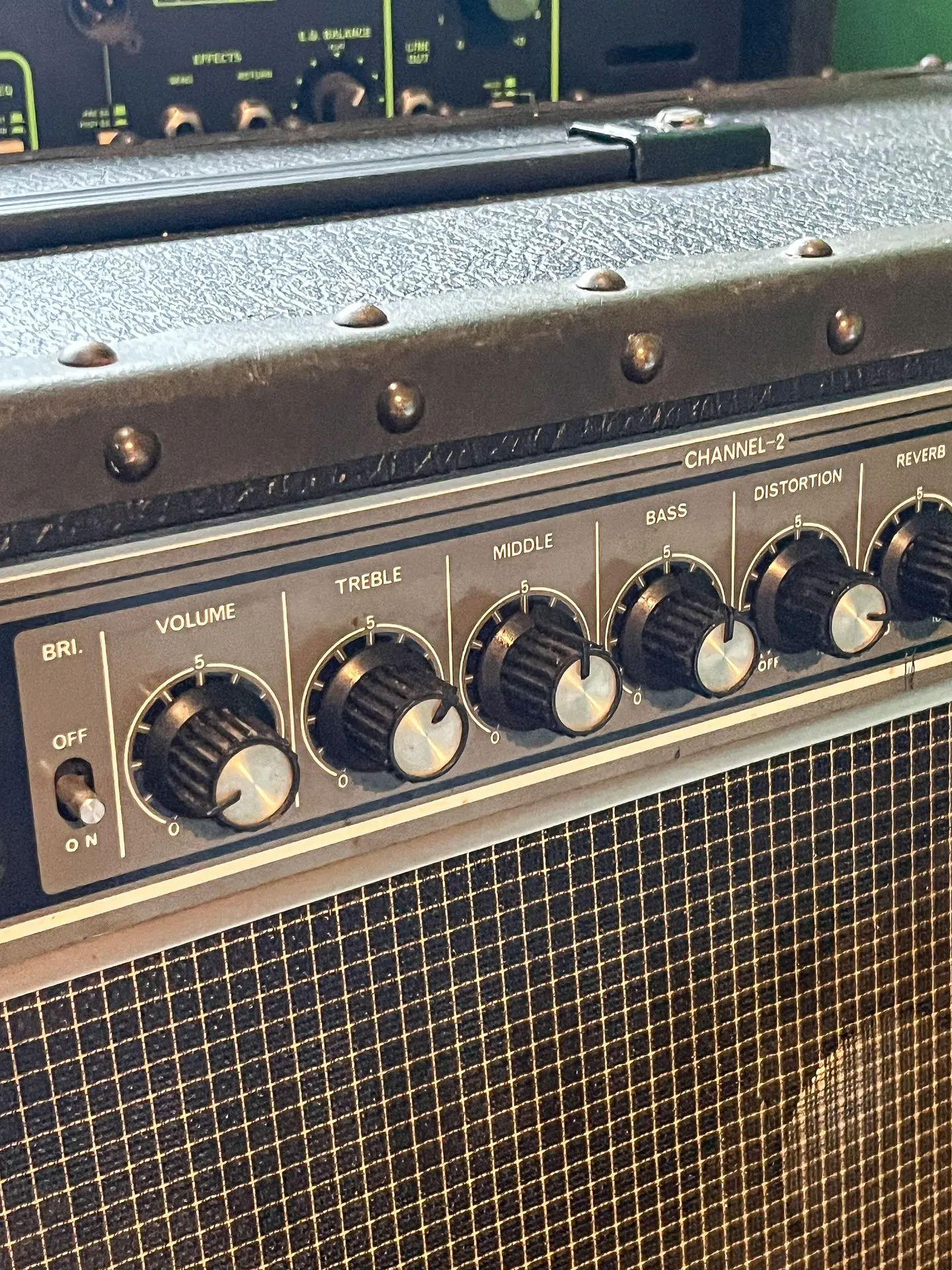 https://www.thestring.nl/web/image/product.image/2116/image_1920/