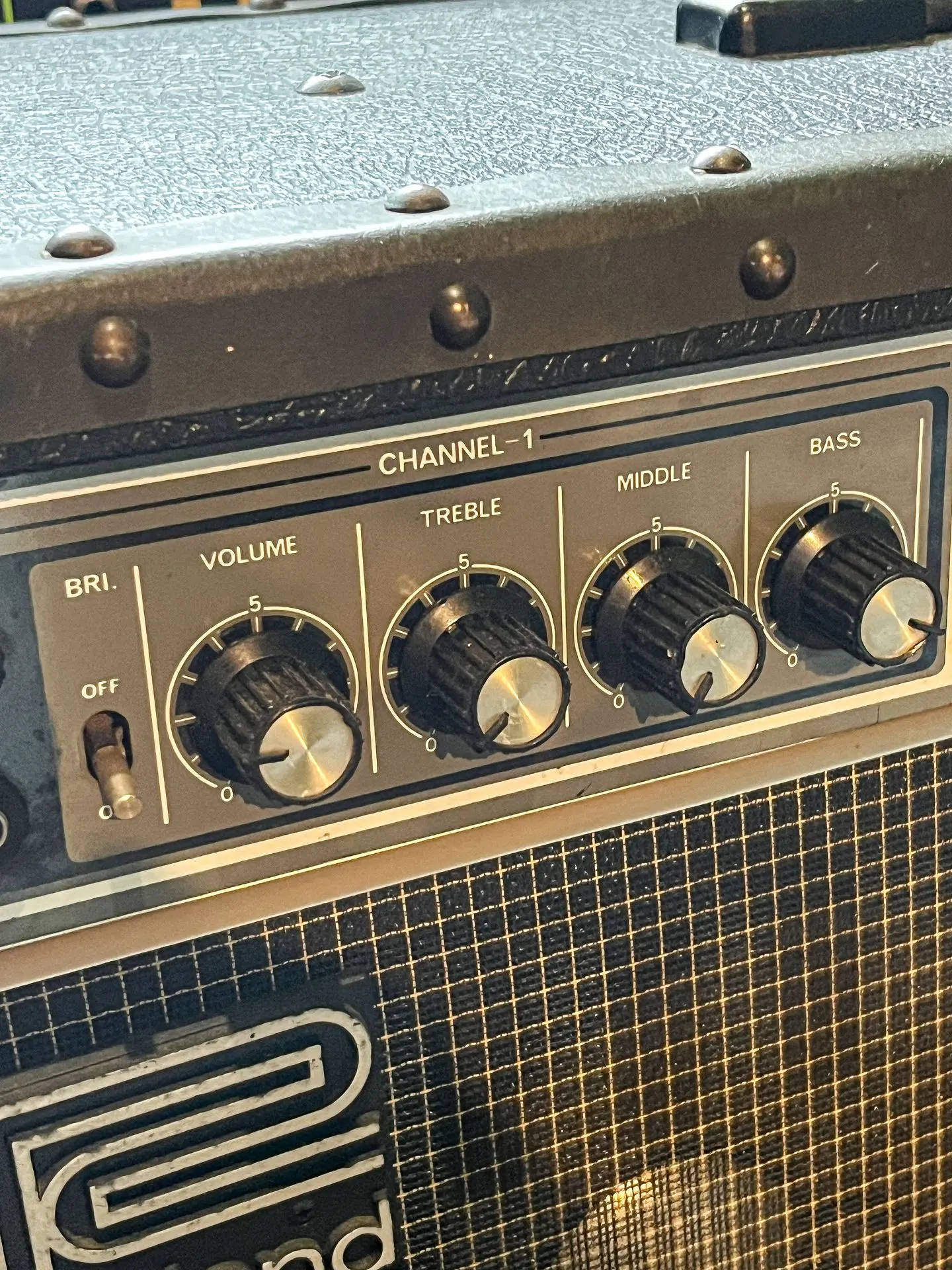 https://www.thestring.nl/web/image/product.image/2118/image_1920/