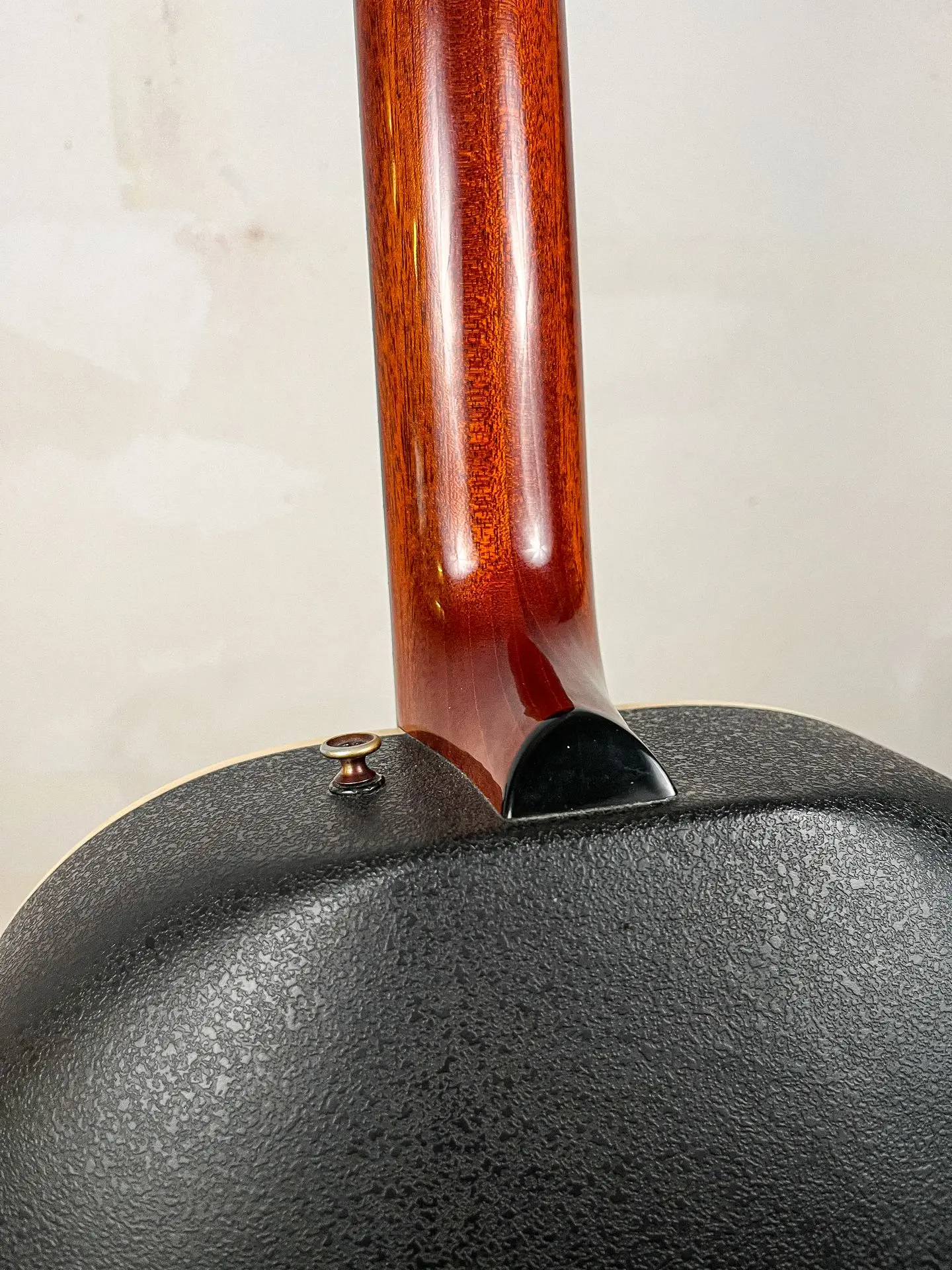https://www.thestring.nl/web/image/product.image/2149/image_1920/