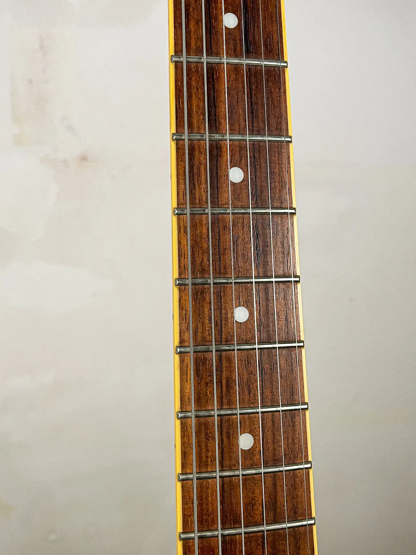 https://www.thestring.nl/web/image/product.image/2164/image_1920/
