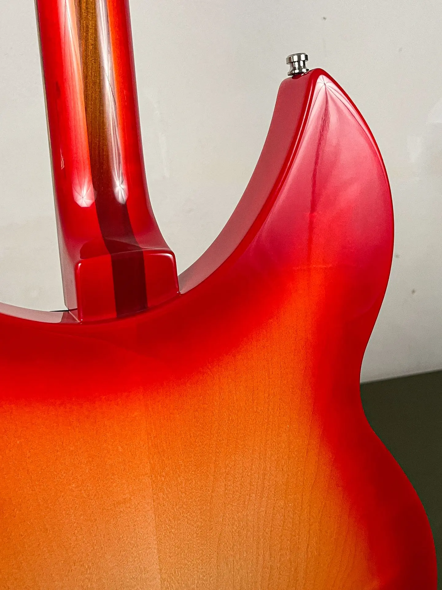 https://www.thestring.nl/web/image/product.image/2193/image_1920/